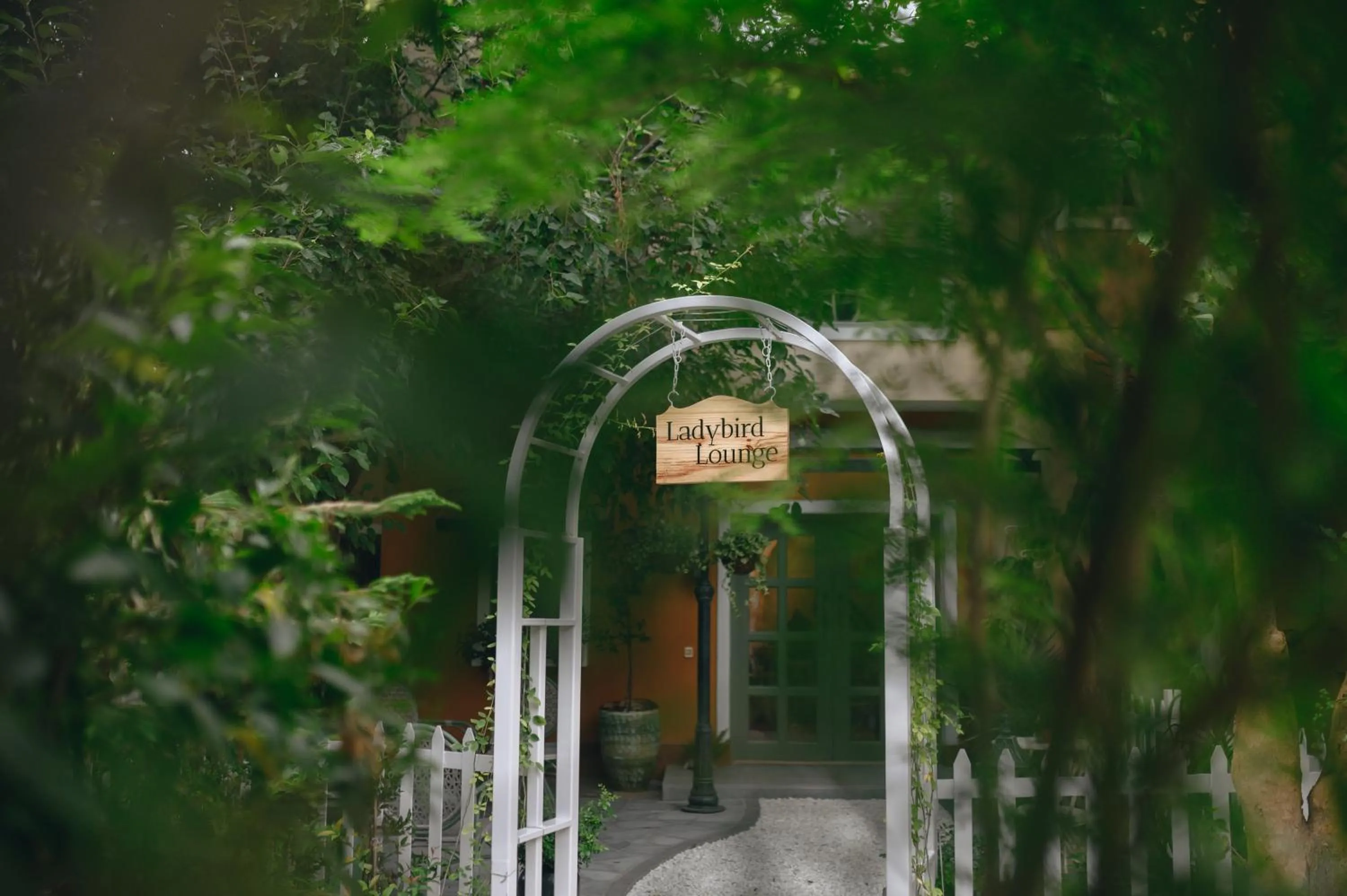 Facade/entrance in Karma Chalets