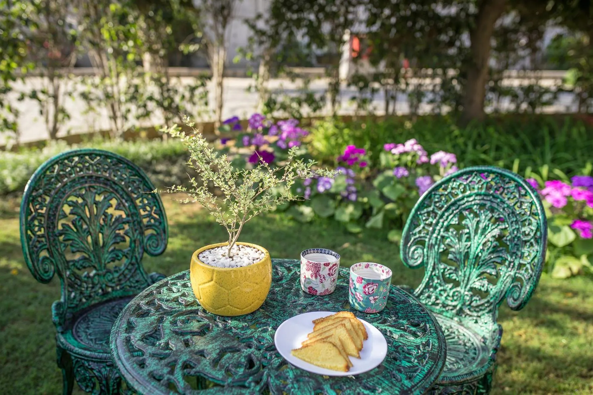 Garden view in Karma Chalets