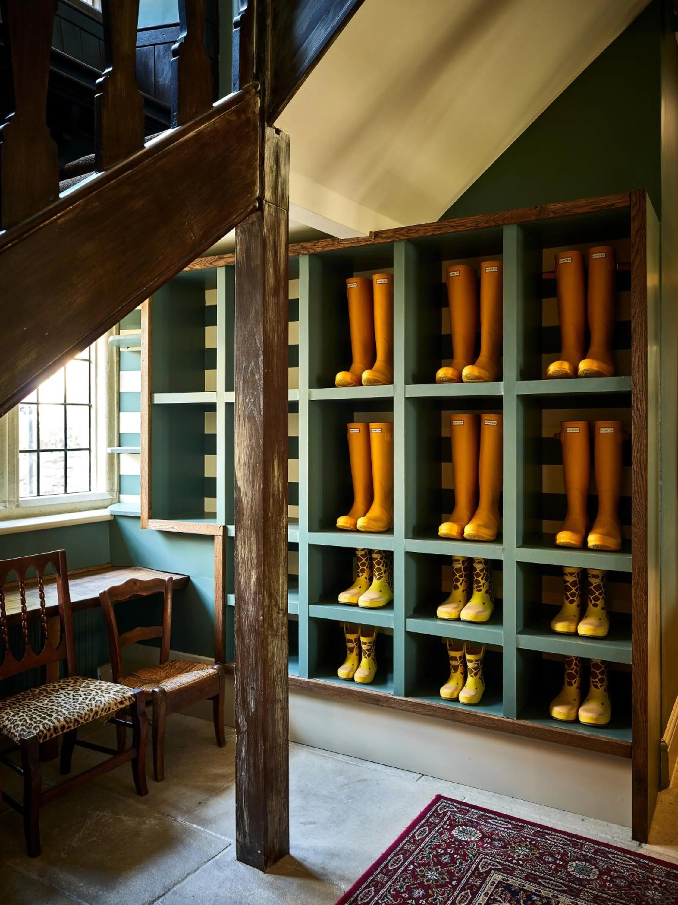 Lounge or bar in Old Bell Hotel