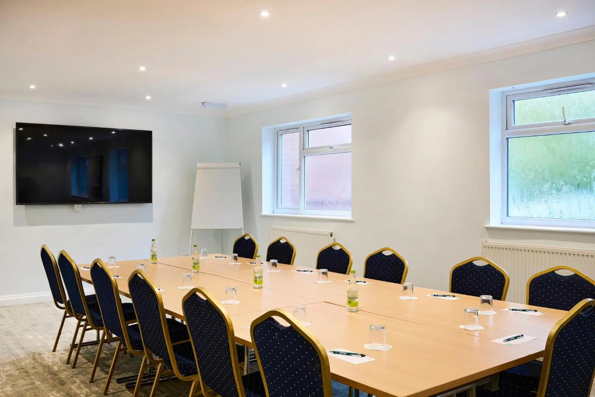 Meeting/conference room in Garner Hotel Birmingham South East by IHG