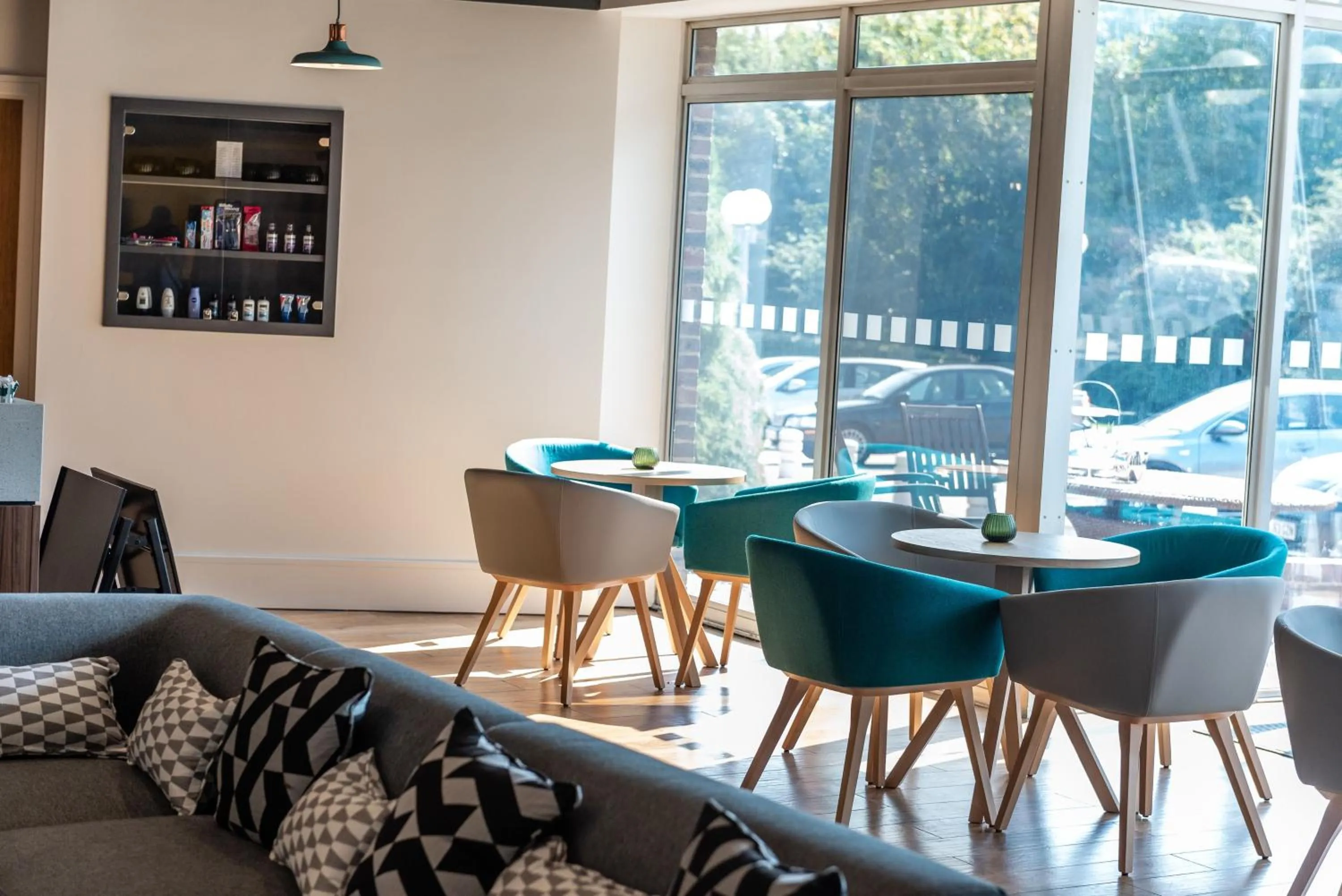 Restaurant/places to eat in Holiday Inn Dover by IHG