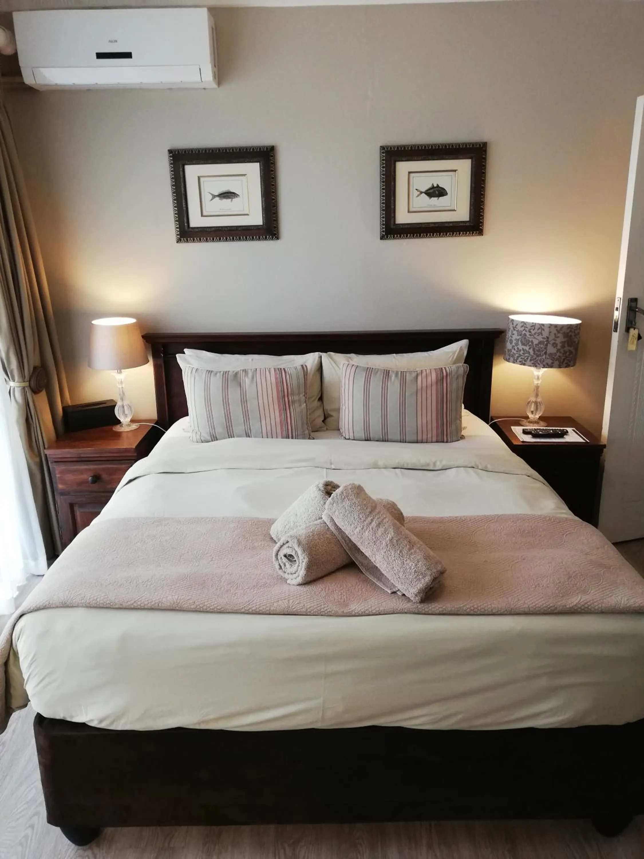 Bed in Fairway Guest House