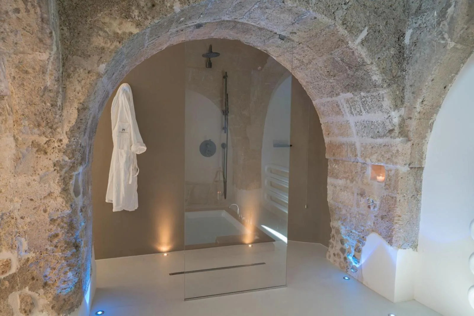 Bathroom in Masseria Amastuola Wine Resort