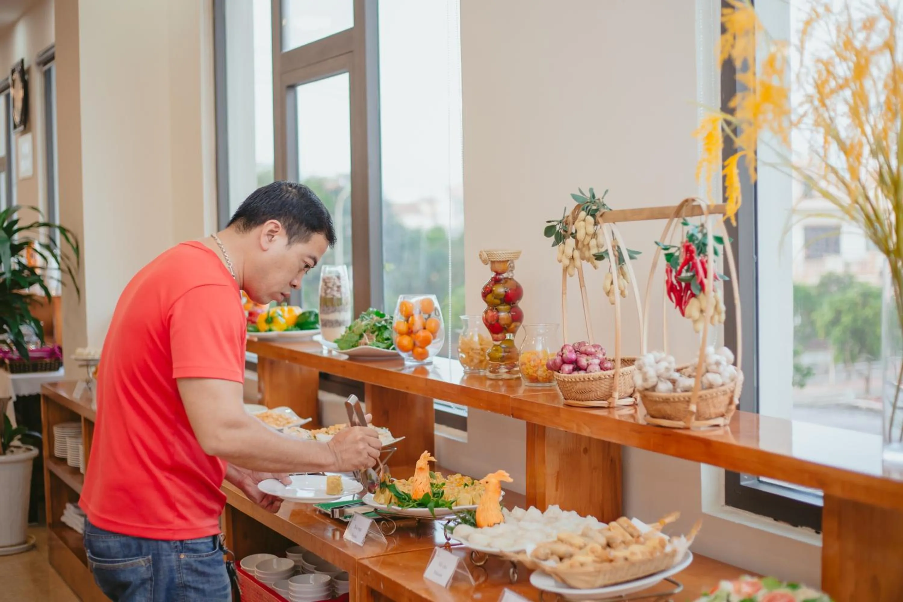 Food and drinks in Amanda Hotel