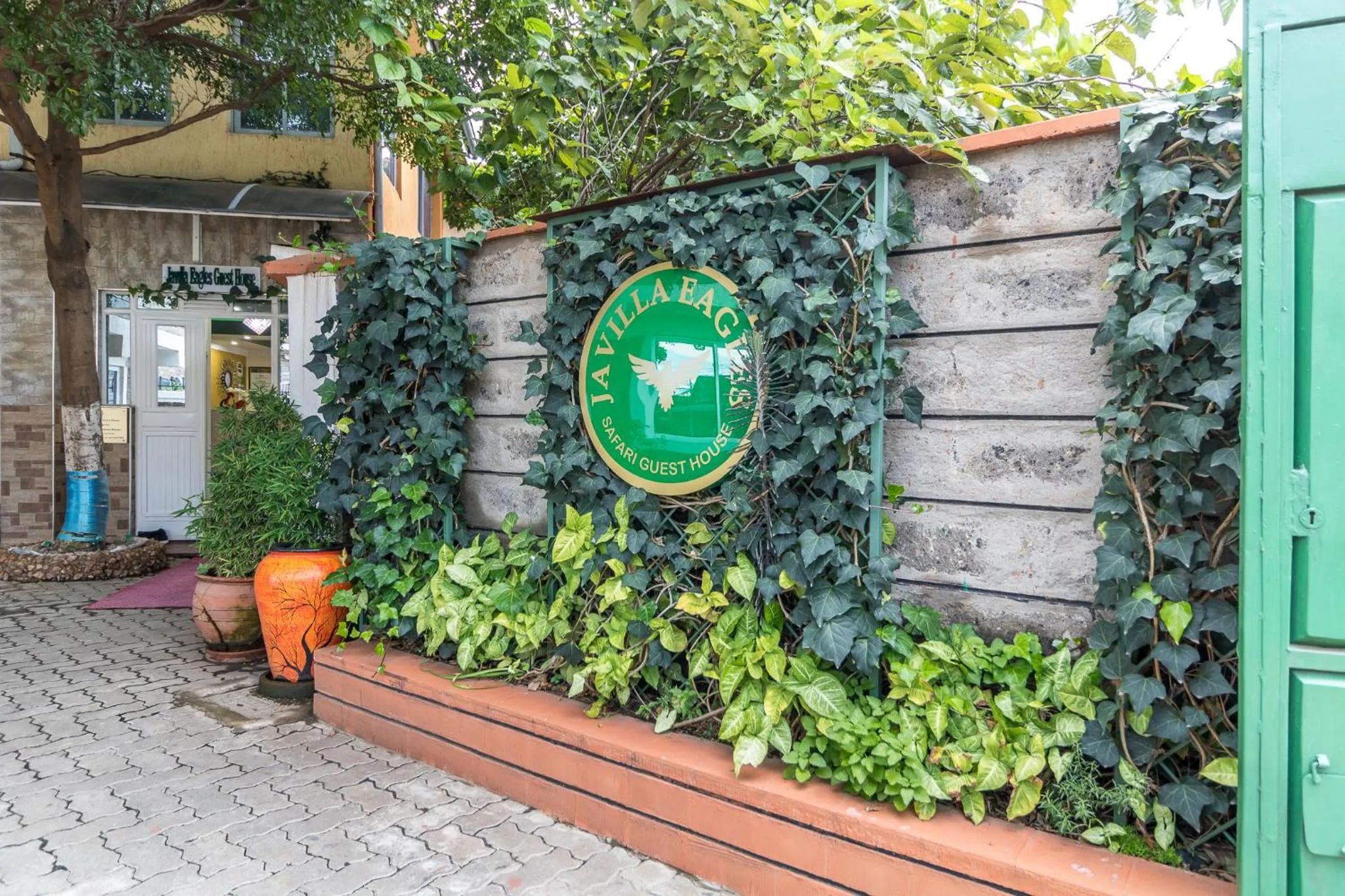 Facade/entrance in Javilla Eagles Safari Guest house