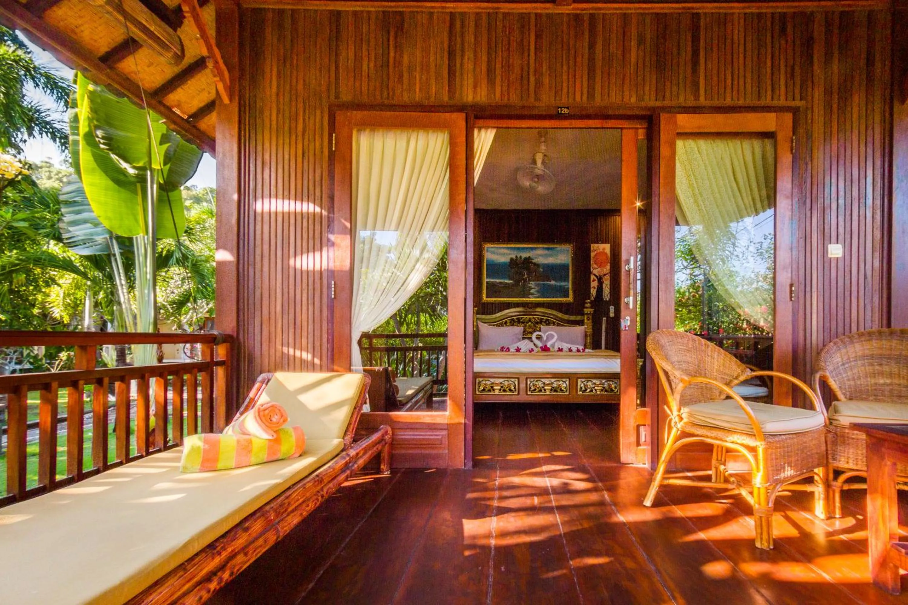 Balcony/Terrace, Bed in Oasis