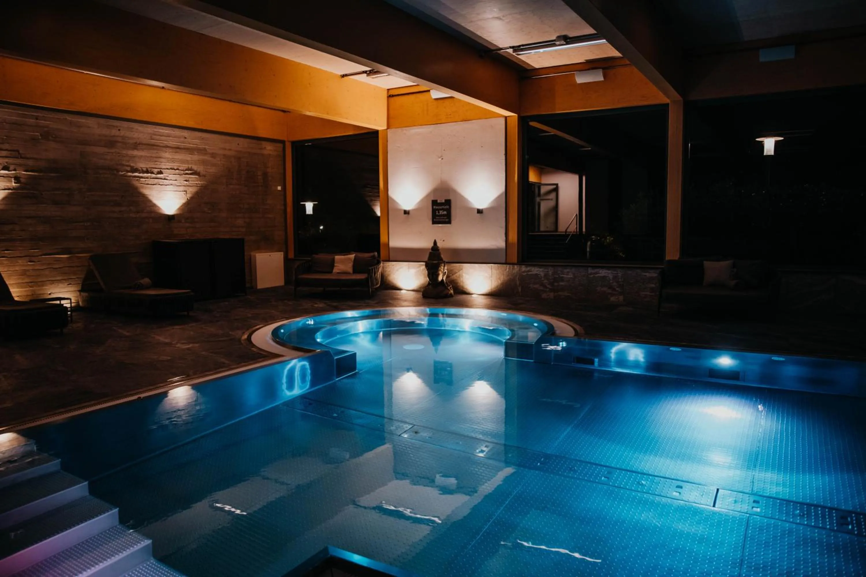 Swimming pool in Sonnenresort Ettershaus