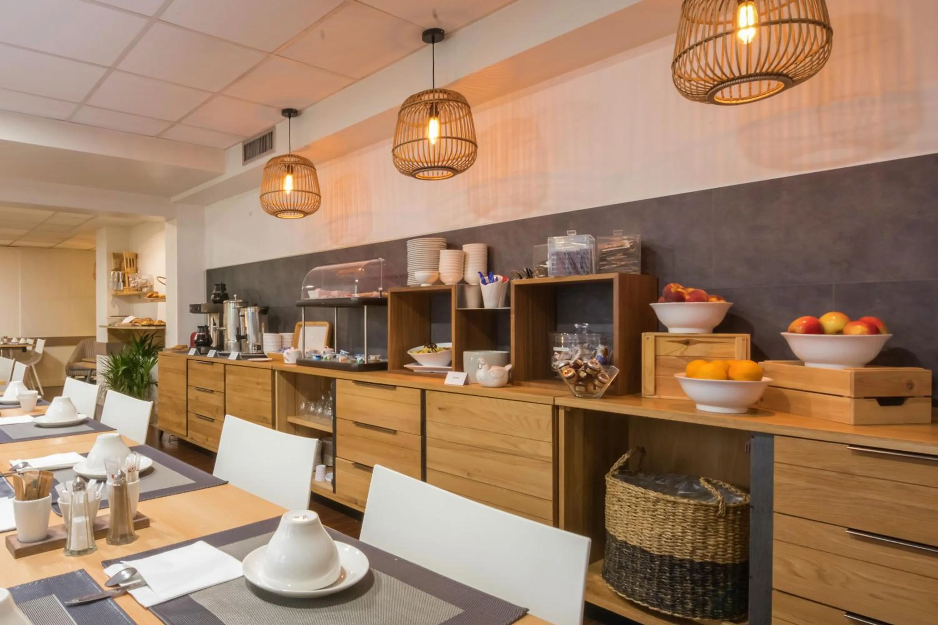 Restaurant/places to eat in Hotel Le Richemont