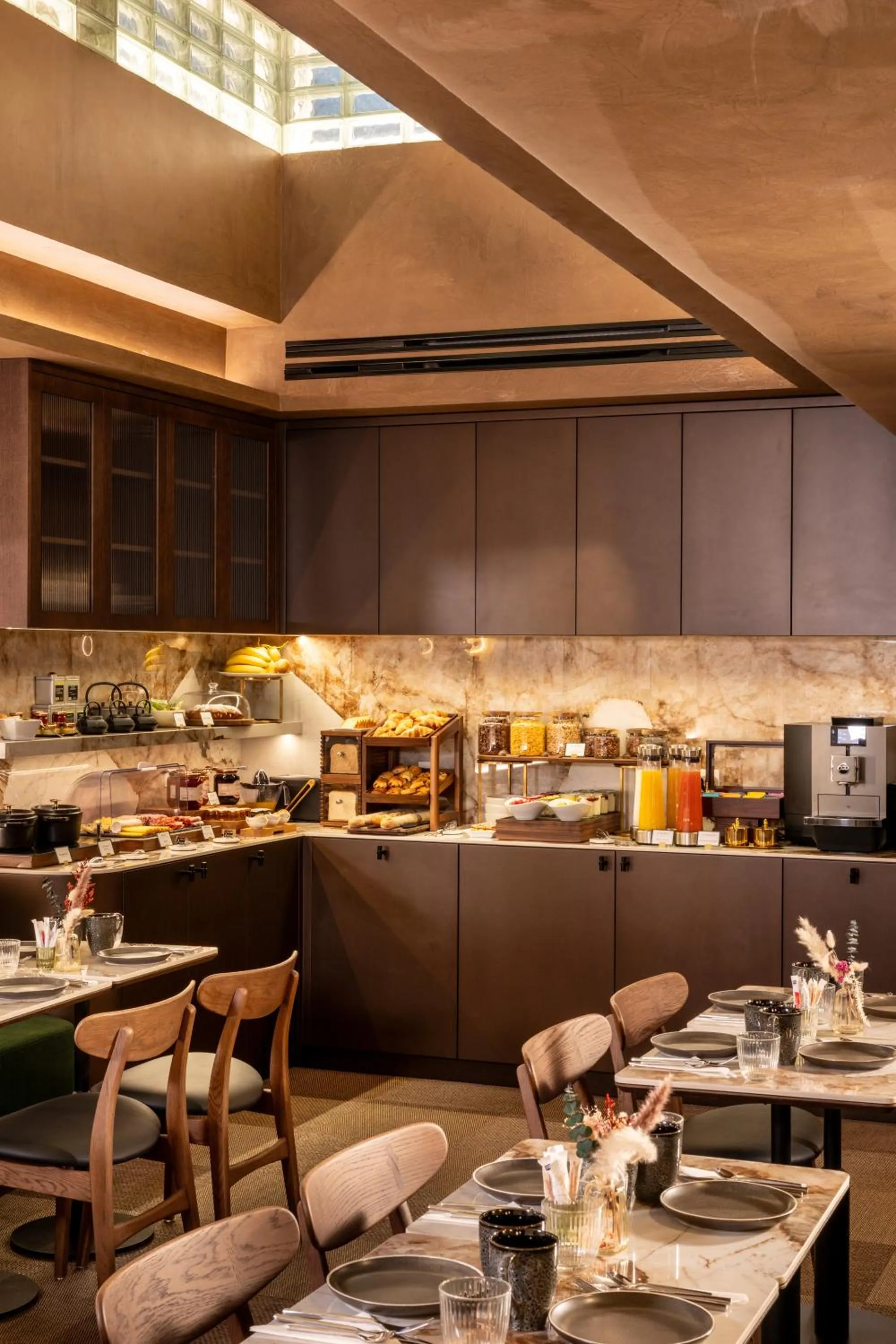 Breakfast in Hotel Le Richemont