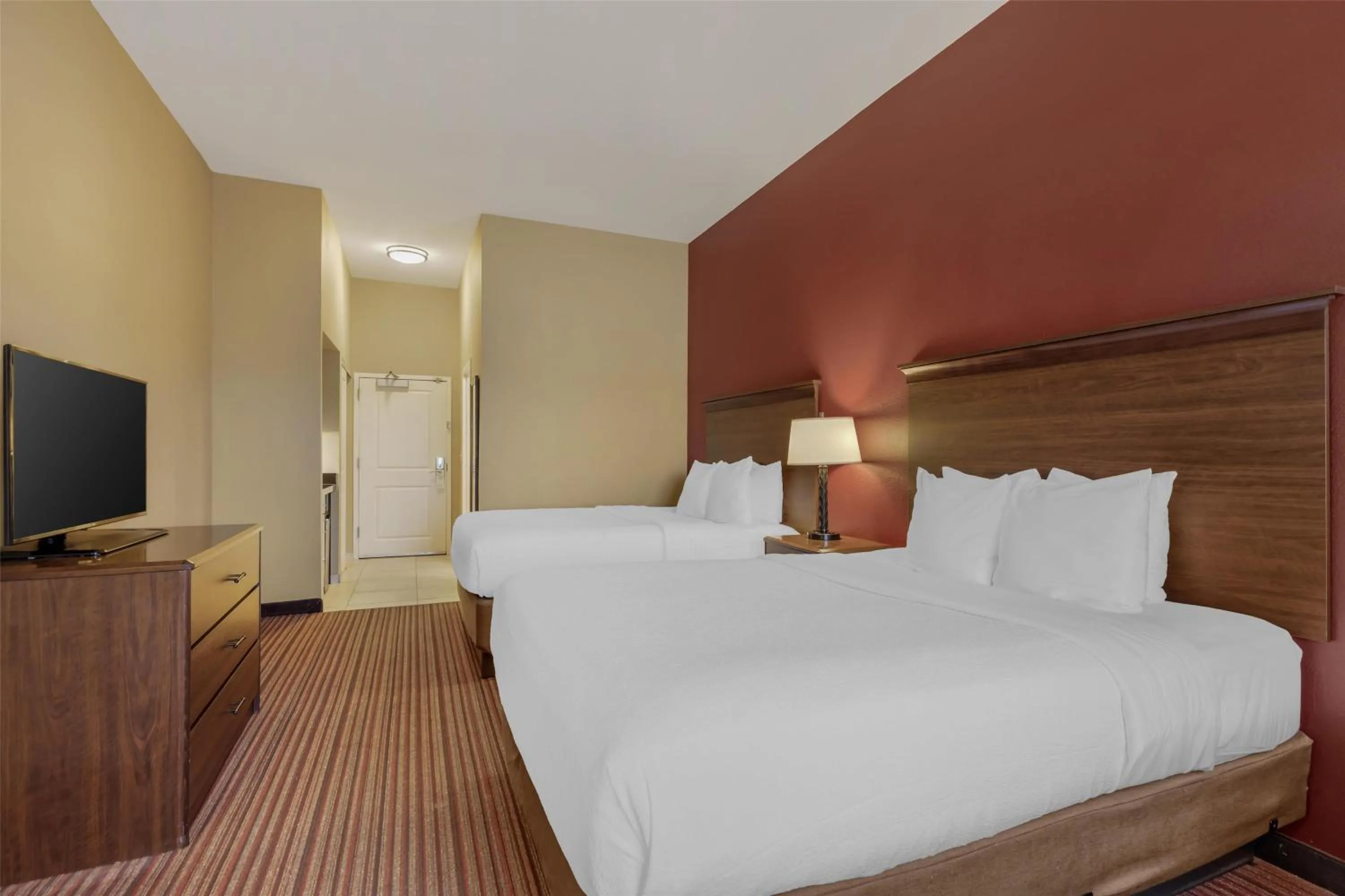 Bedroom, Bed in Best Western Plus Hudson Hotel & Suites