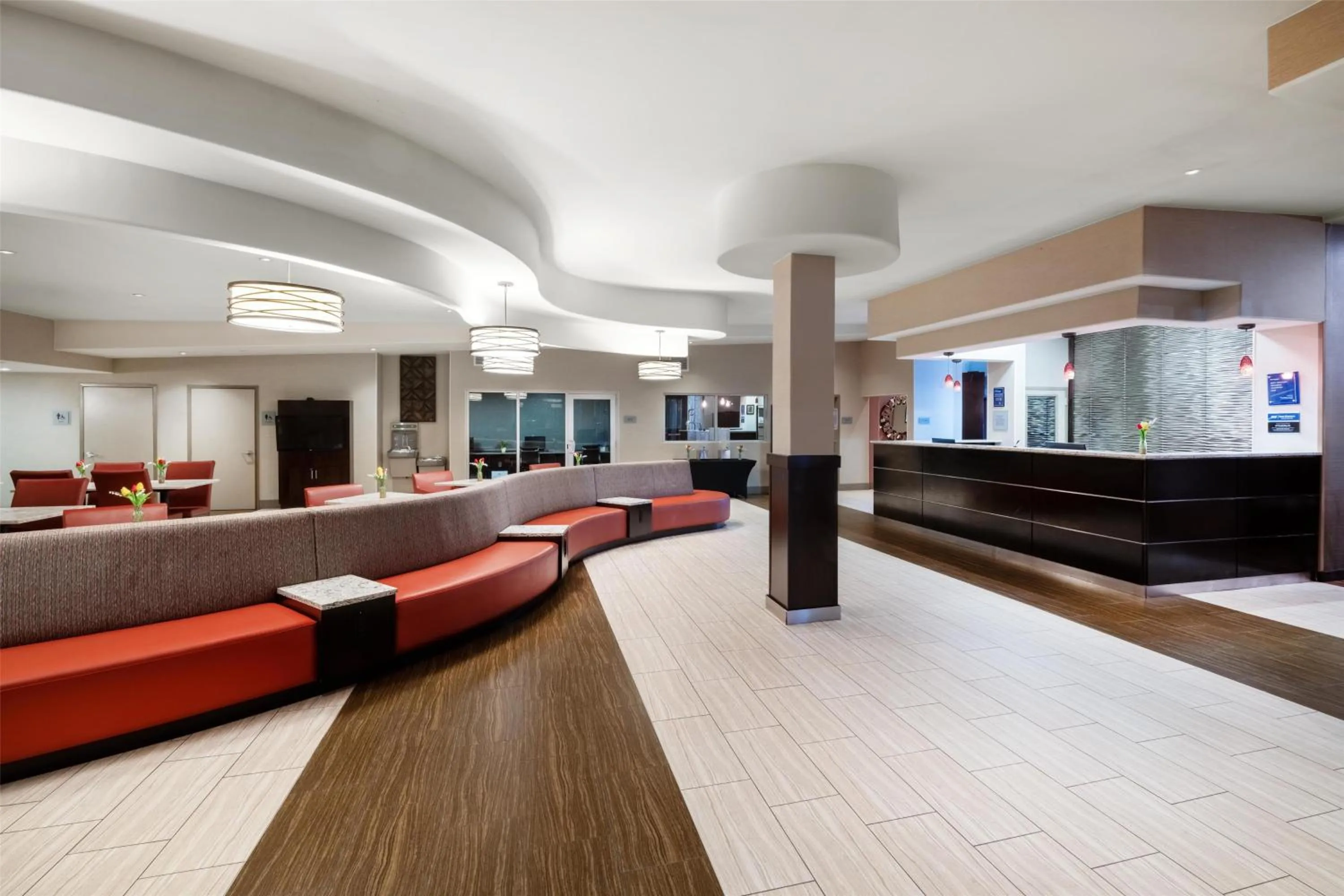 Lobby or reception in Best Western Premier NYC Gateway Hotel