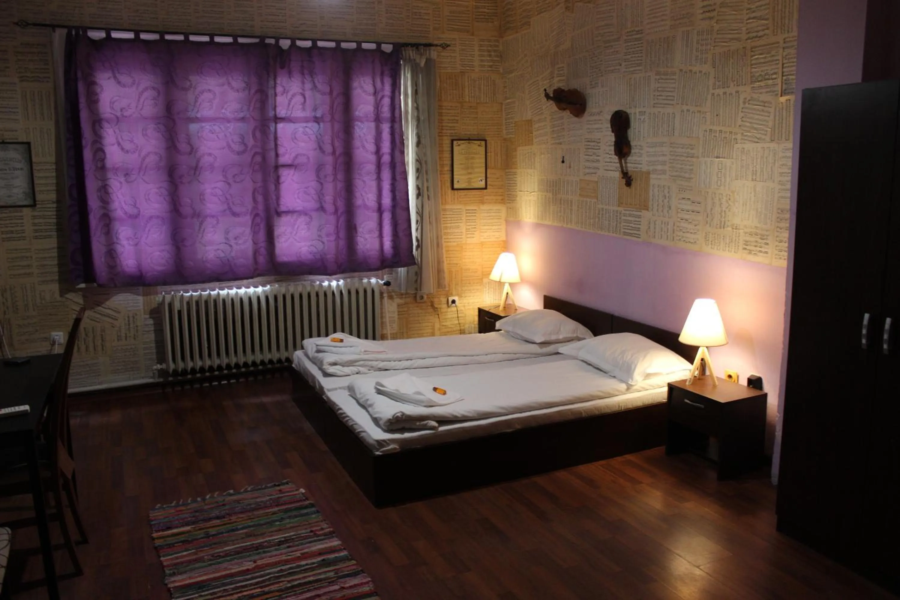 Bed in Serdika Rooms