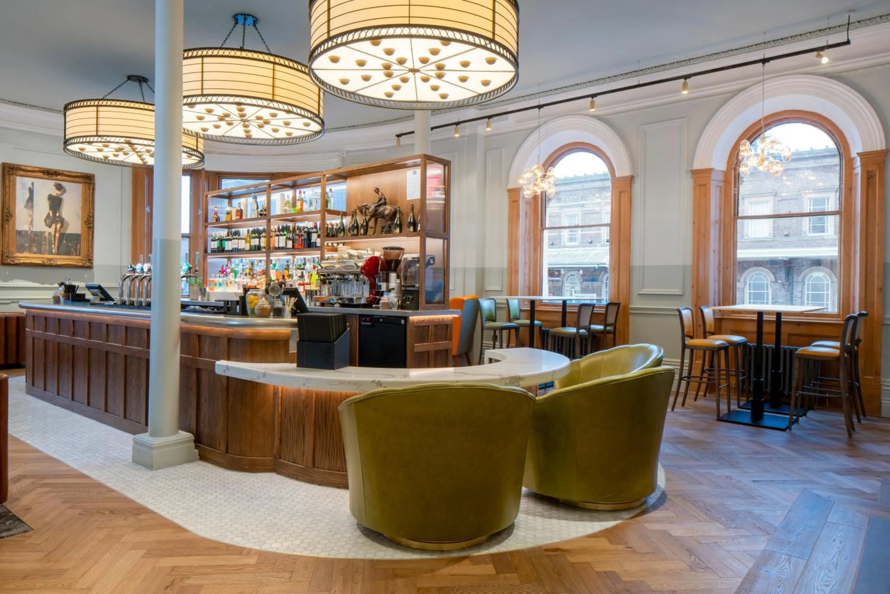 Lounge or bar in The Queen at Chester Hotel, BW Premier Collection