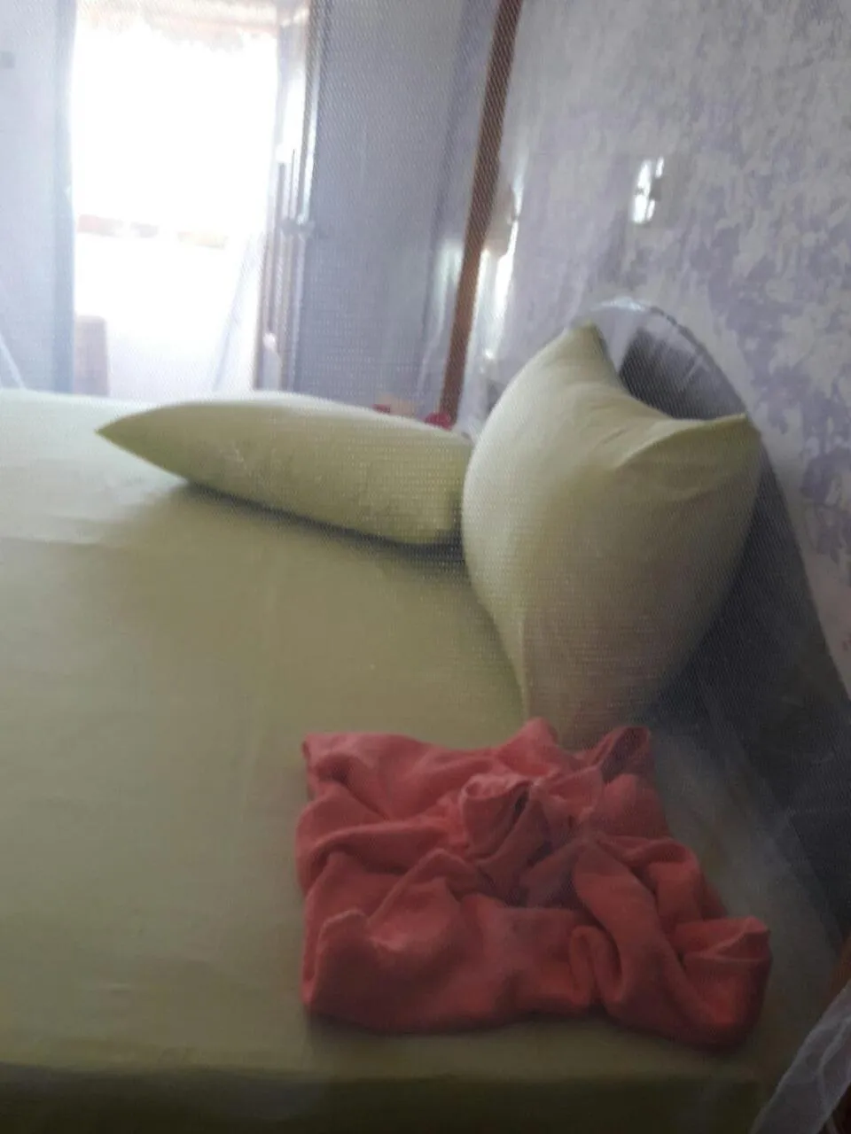 Photo of the whole room, Bed in Villa crocodile beach