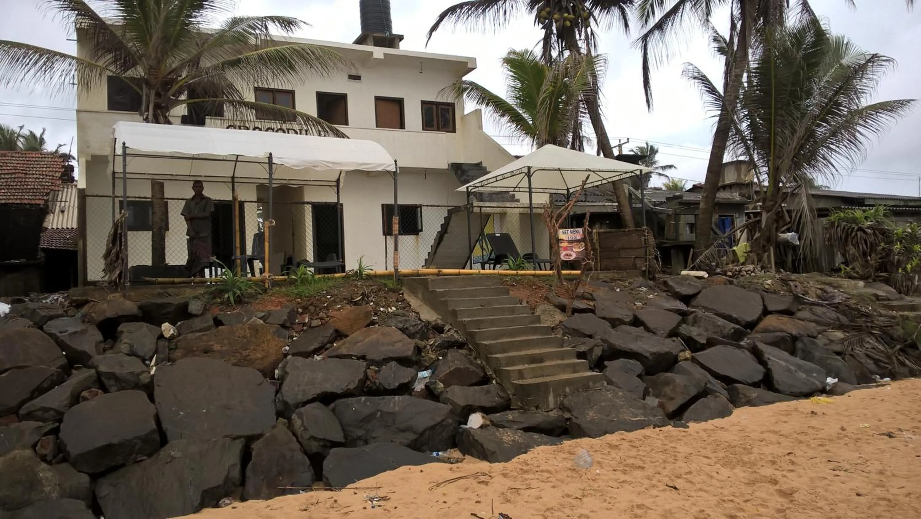 Beach in Villa crocodile beach
