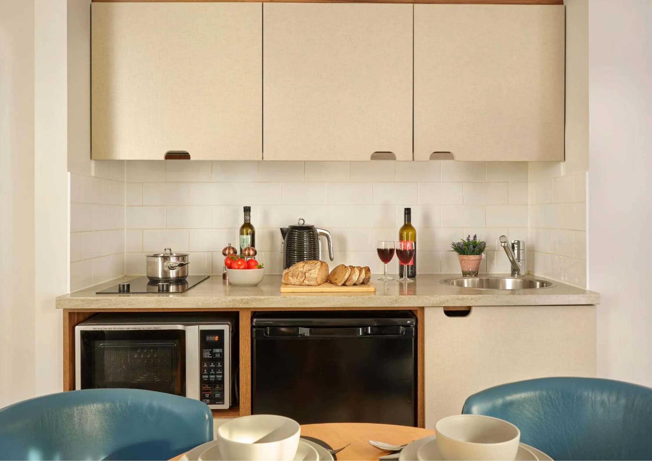 dishwasher in Citadines Barbican London
