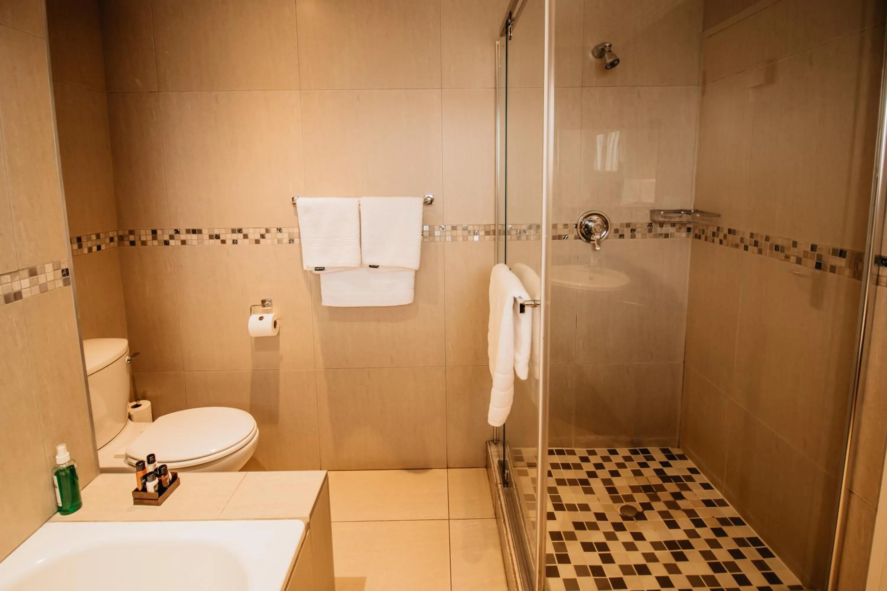 Shower in Mount Sheba Rainforest Hotel - Mountain Spring Water