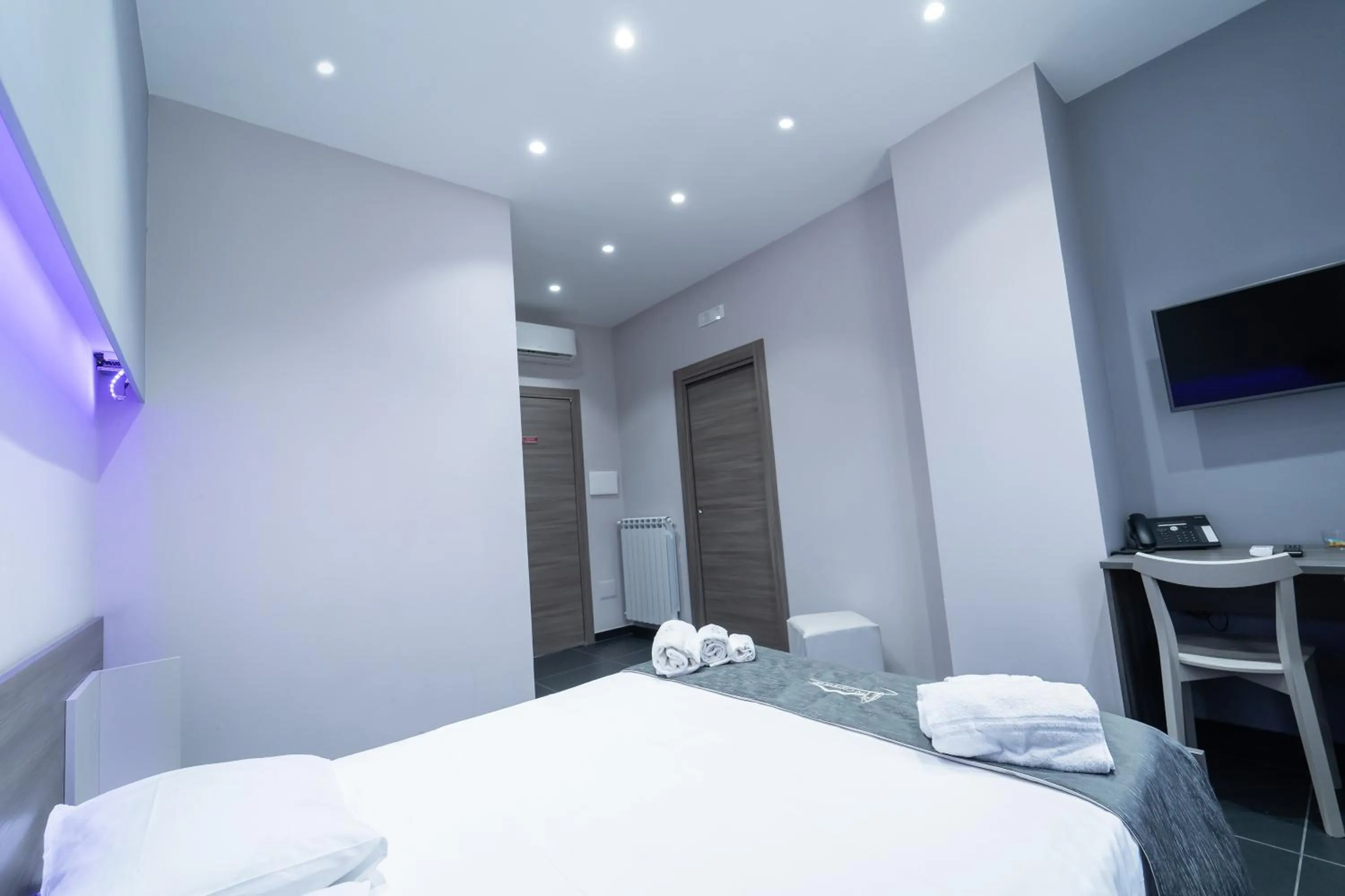 Bed in Al Campanile H Napoli Centro, by ClaPa Group Dislocated Hospitality