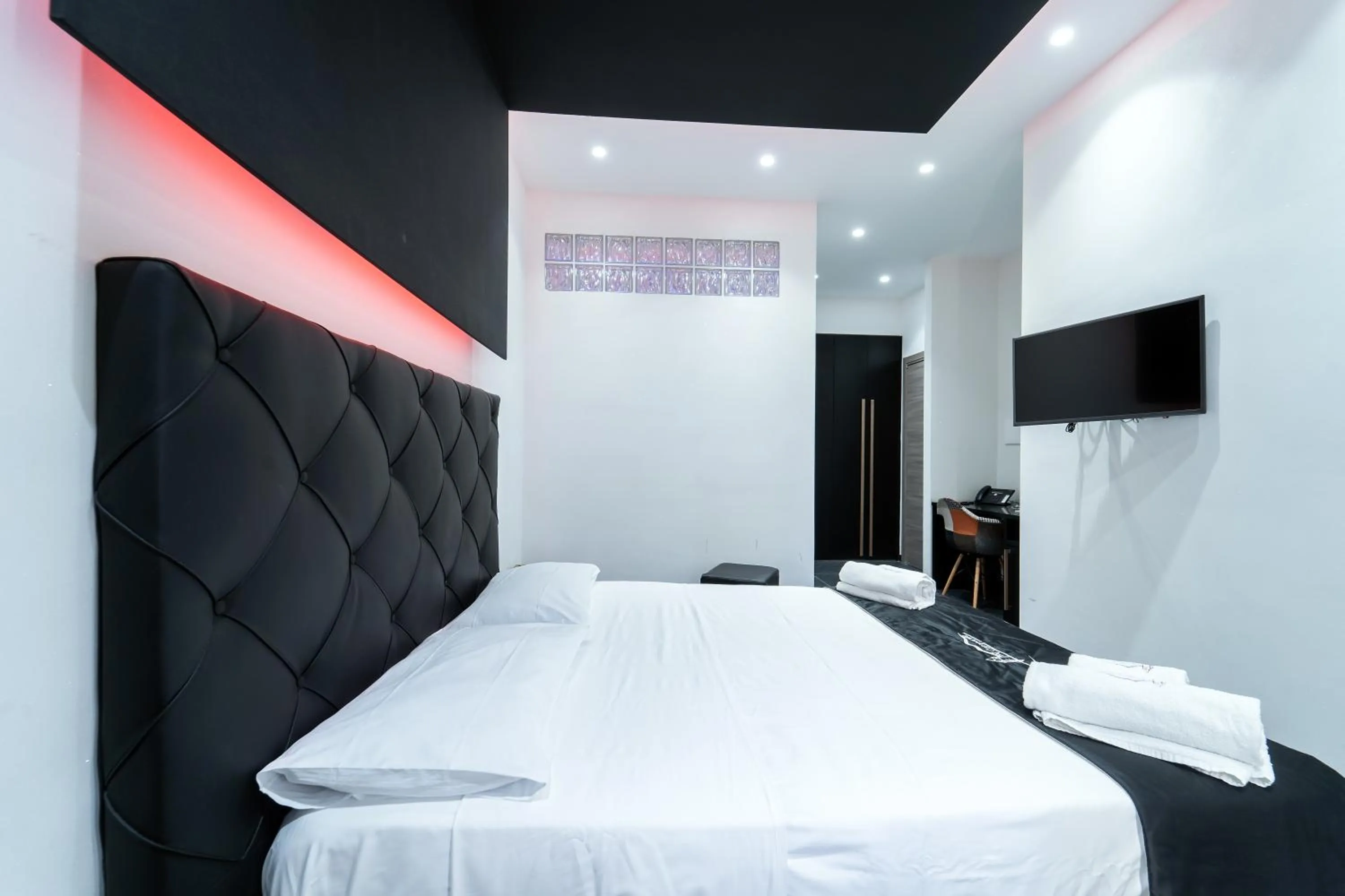 Bed in Al Campanile H Napoli Centro, by ClaPa Group Dislocated Hospitality