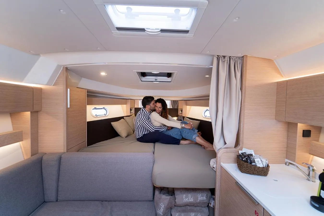 Al Campanile H Napoli Centro, by ClaPa Group Dislocated Hospitality