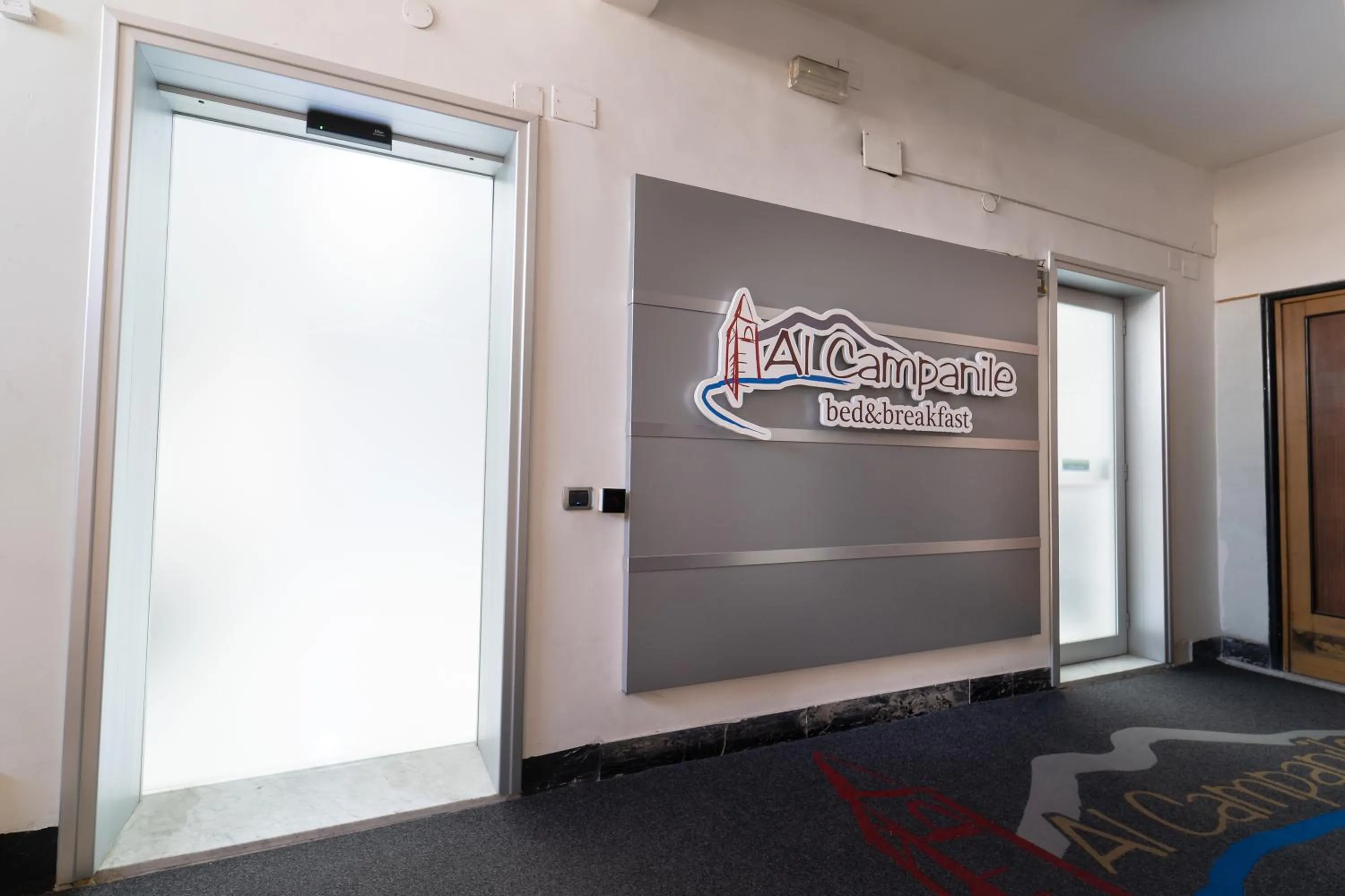 Facade/entrance in Al Campanile H Napoli Centro, by ClaPa Group Dislocated Hospitality