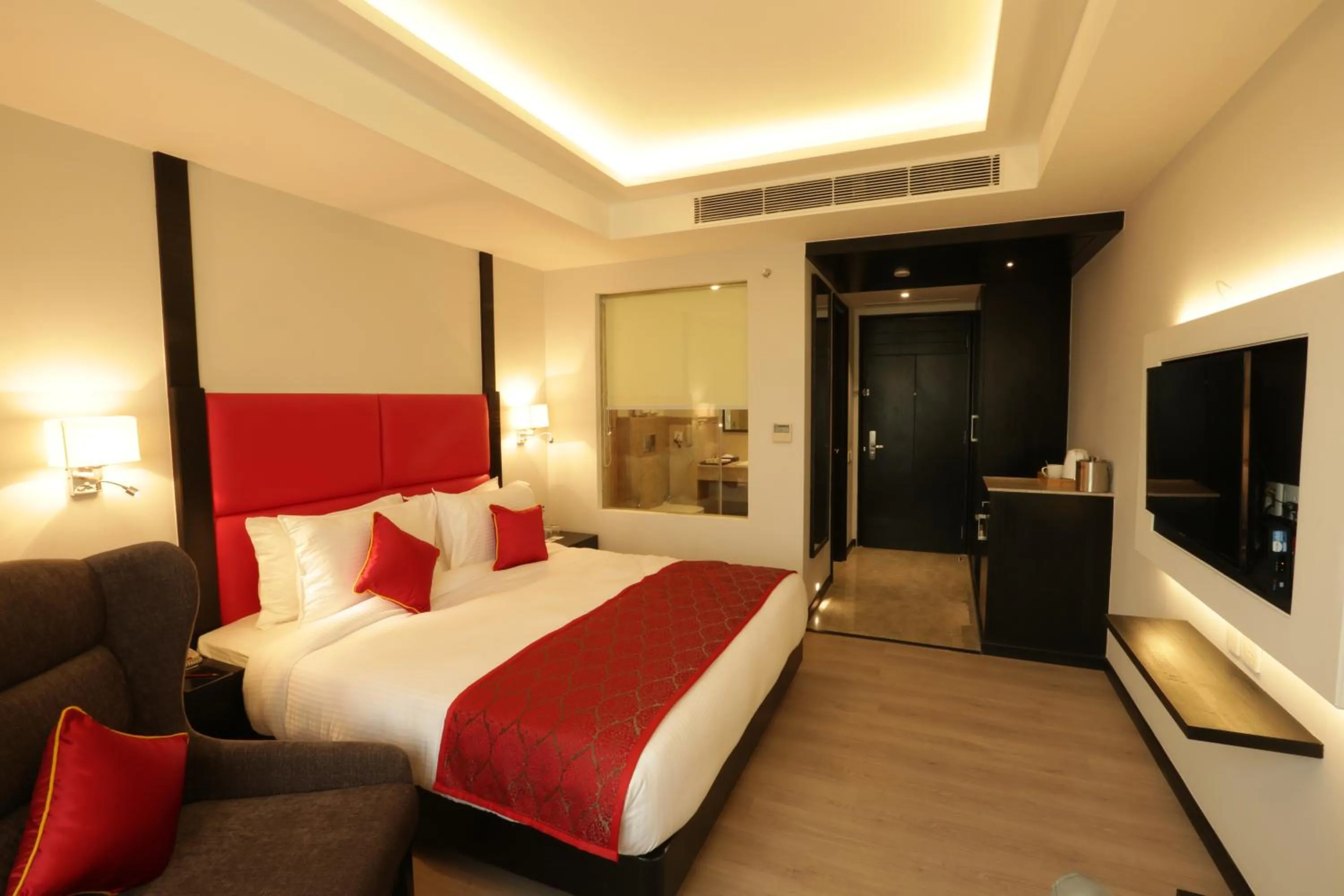Photo of the whole room, Bed in Ramada Encore Jalandhar