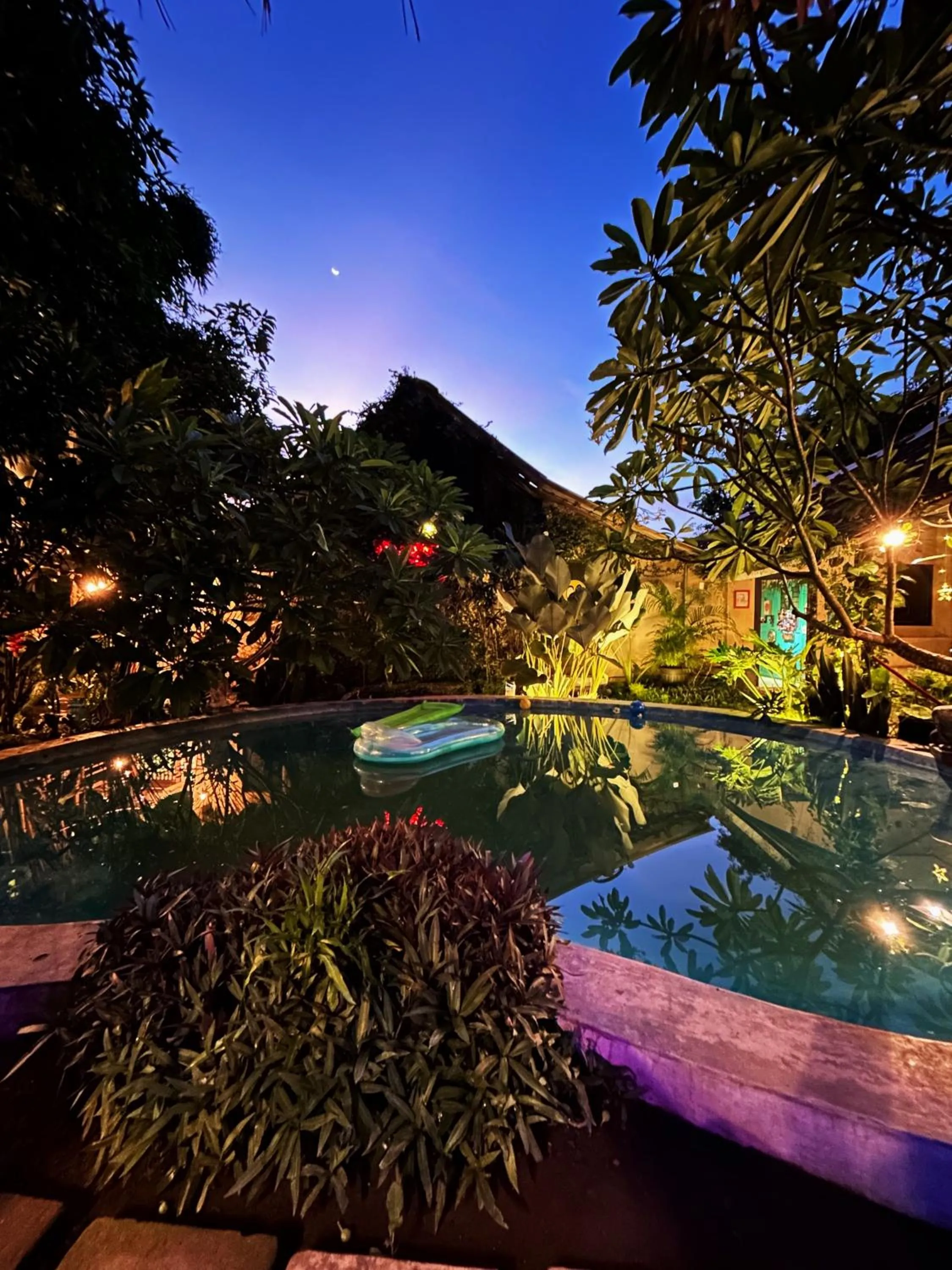 Night in Losmanos Hostel