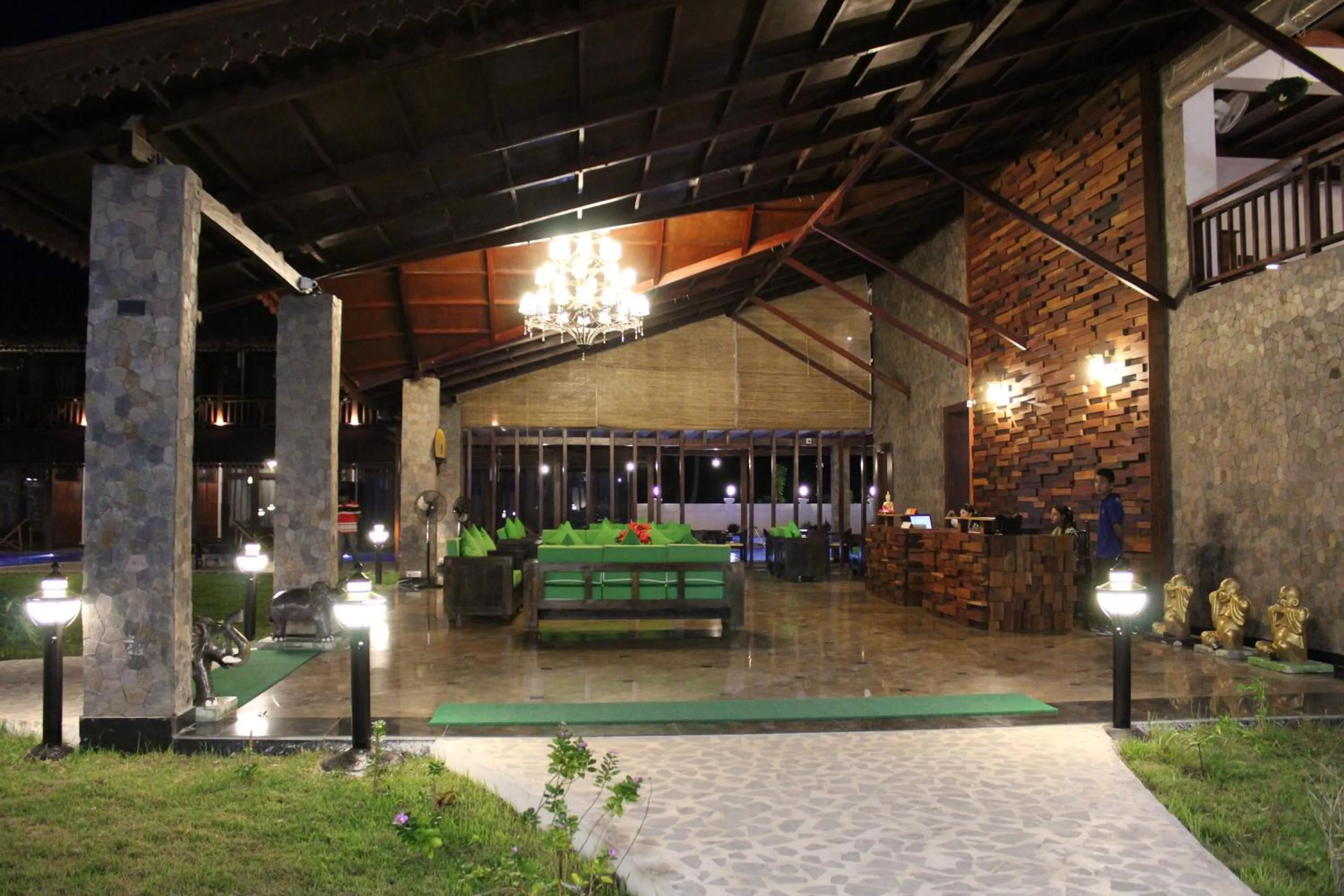 Lobby or reception in Symphony Summer Sands Beach Resort And Spa