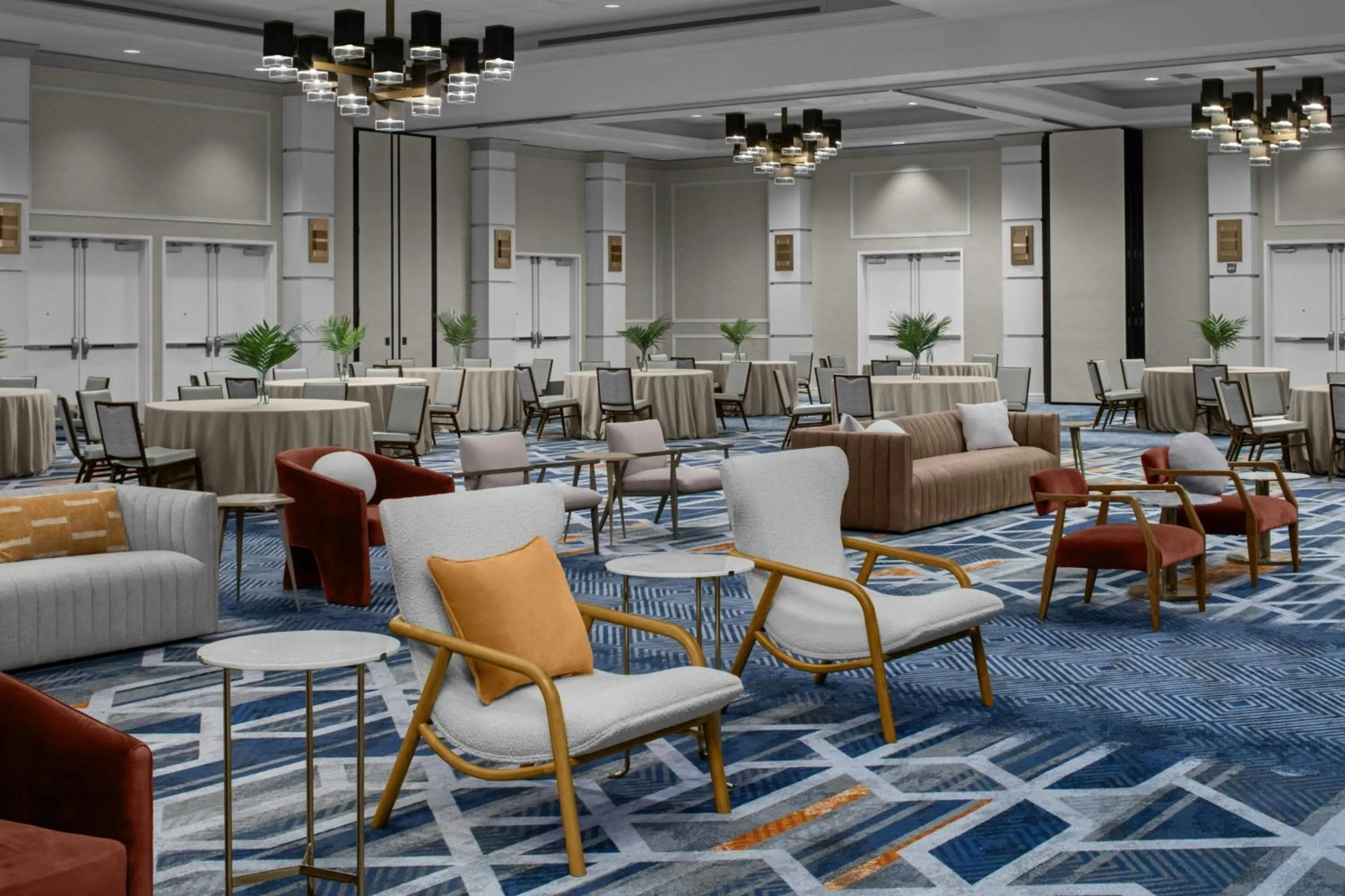 Meeting/conference room in Downright Austin, A Renaissance Hotel