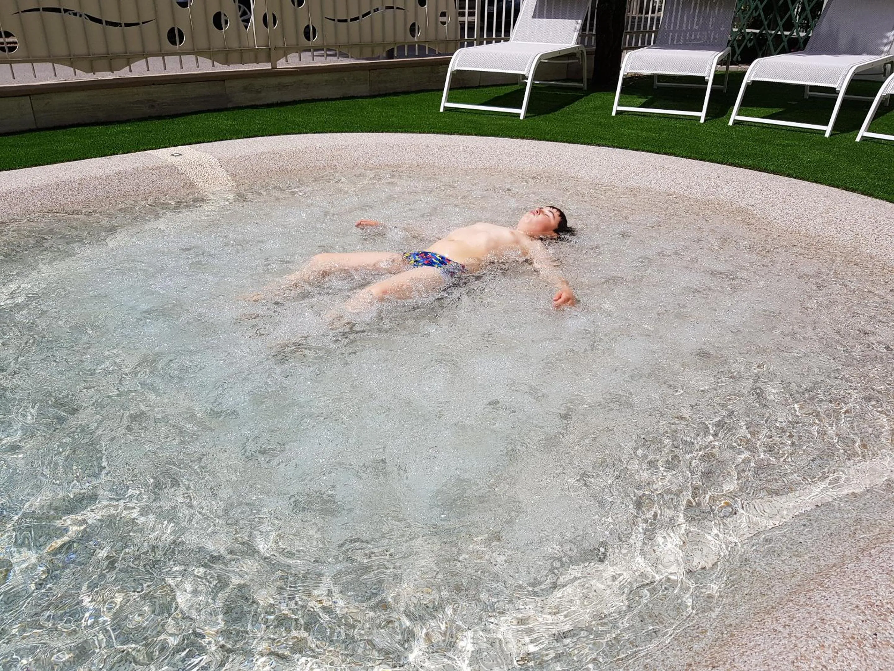 Hot Tub in Hotel Gioiosa