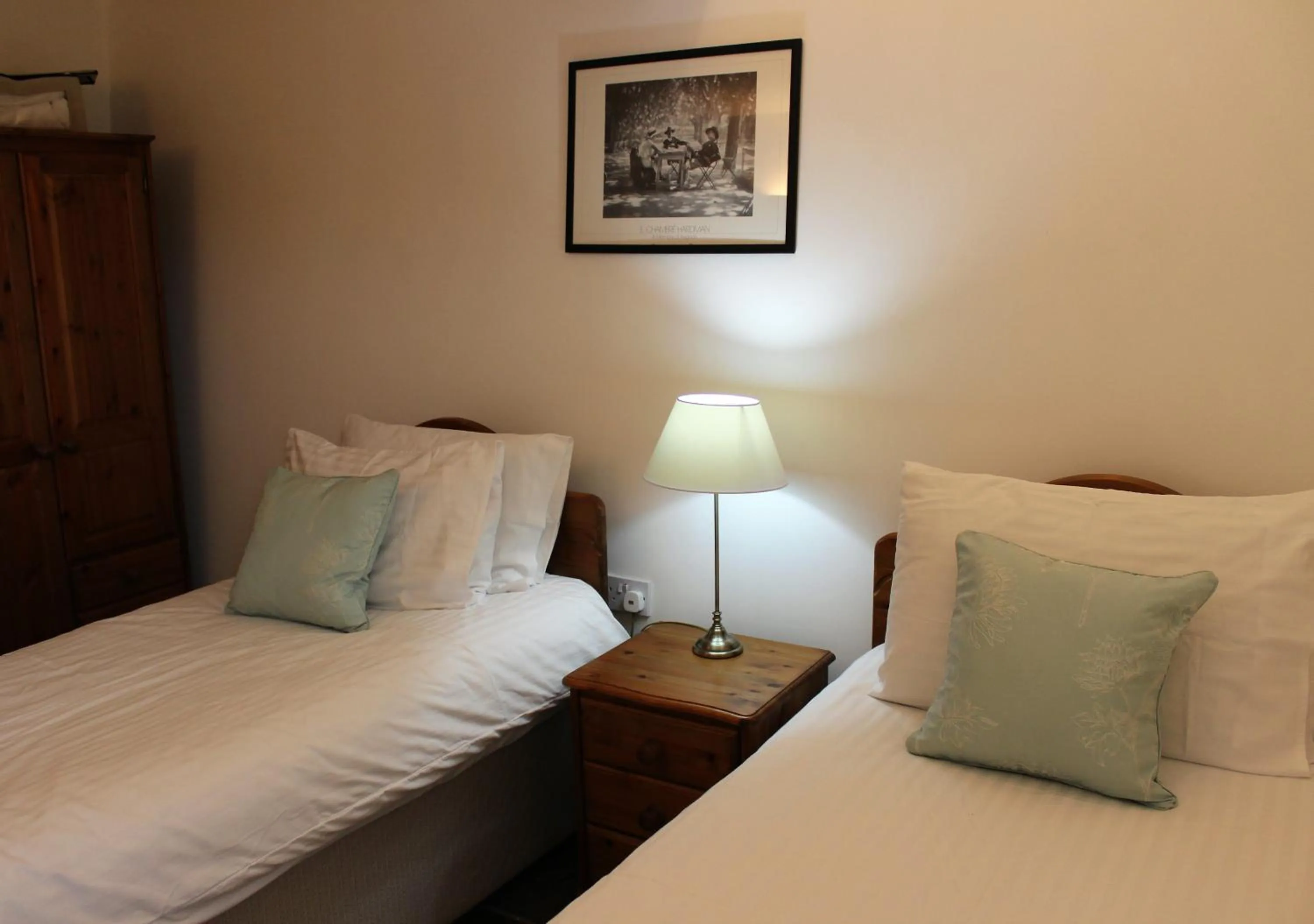 Bed in Dee Valley Cottages