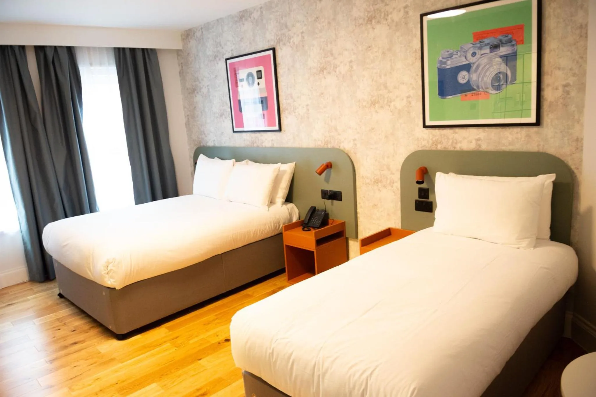 Photo of the whole room, Bed in Garner Hotel Reading City Centre, an IHG Hotel