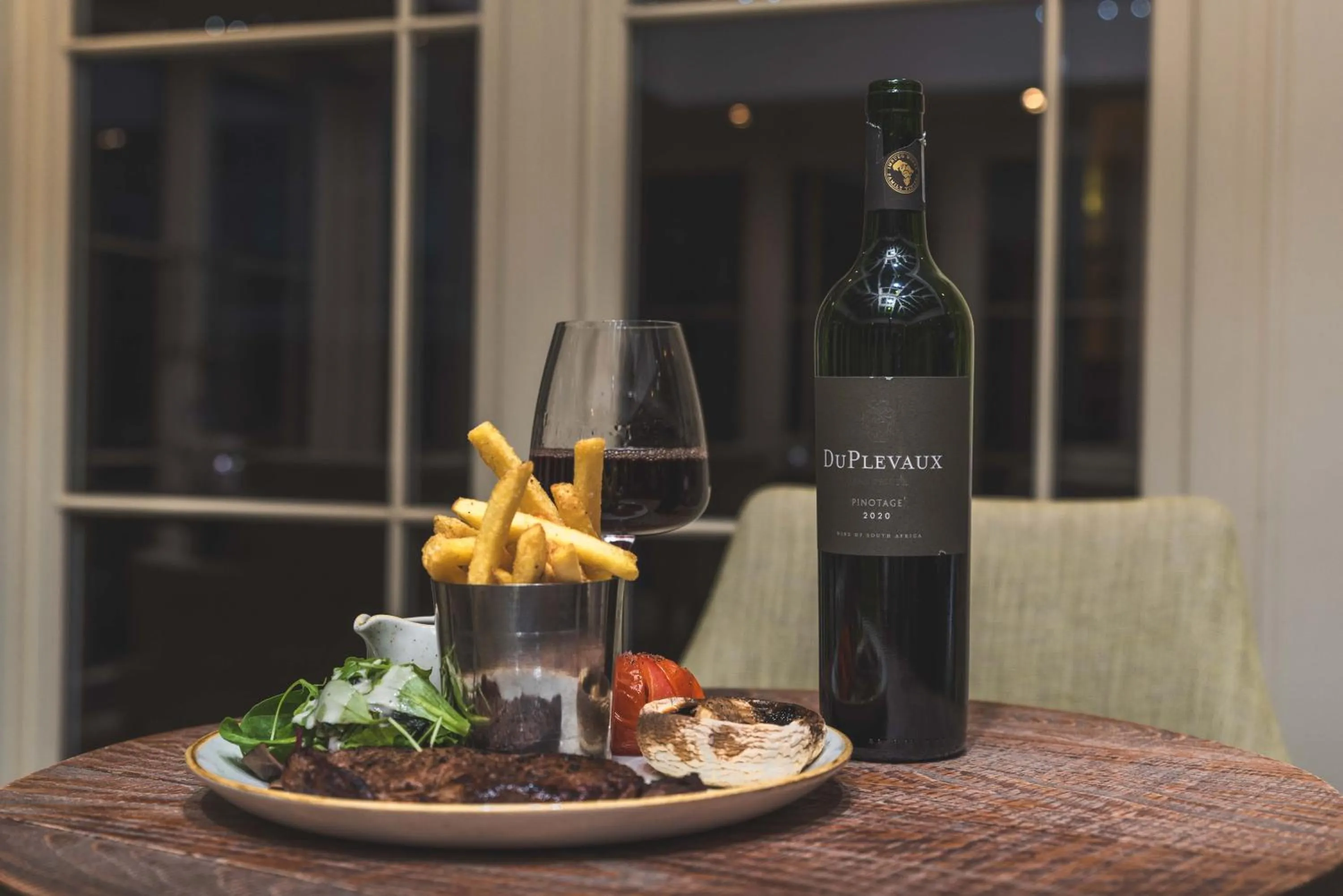 Food in Banbury Wroxton House Hotel