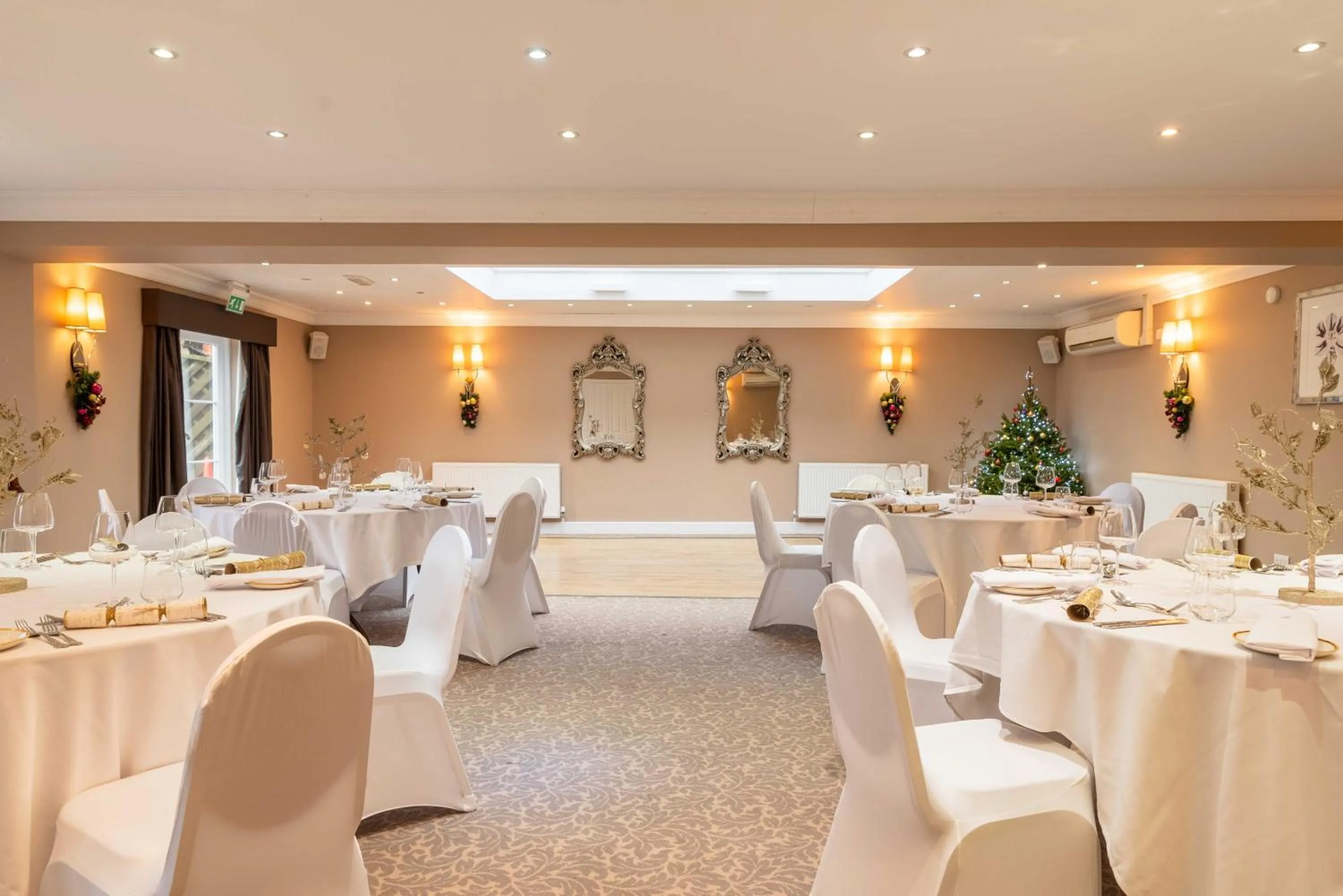 Meeting/conference room in Banbury Wroxton House Hotel