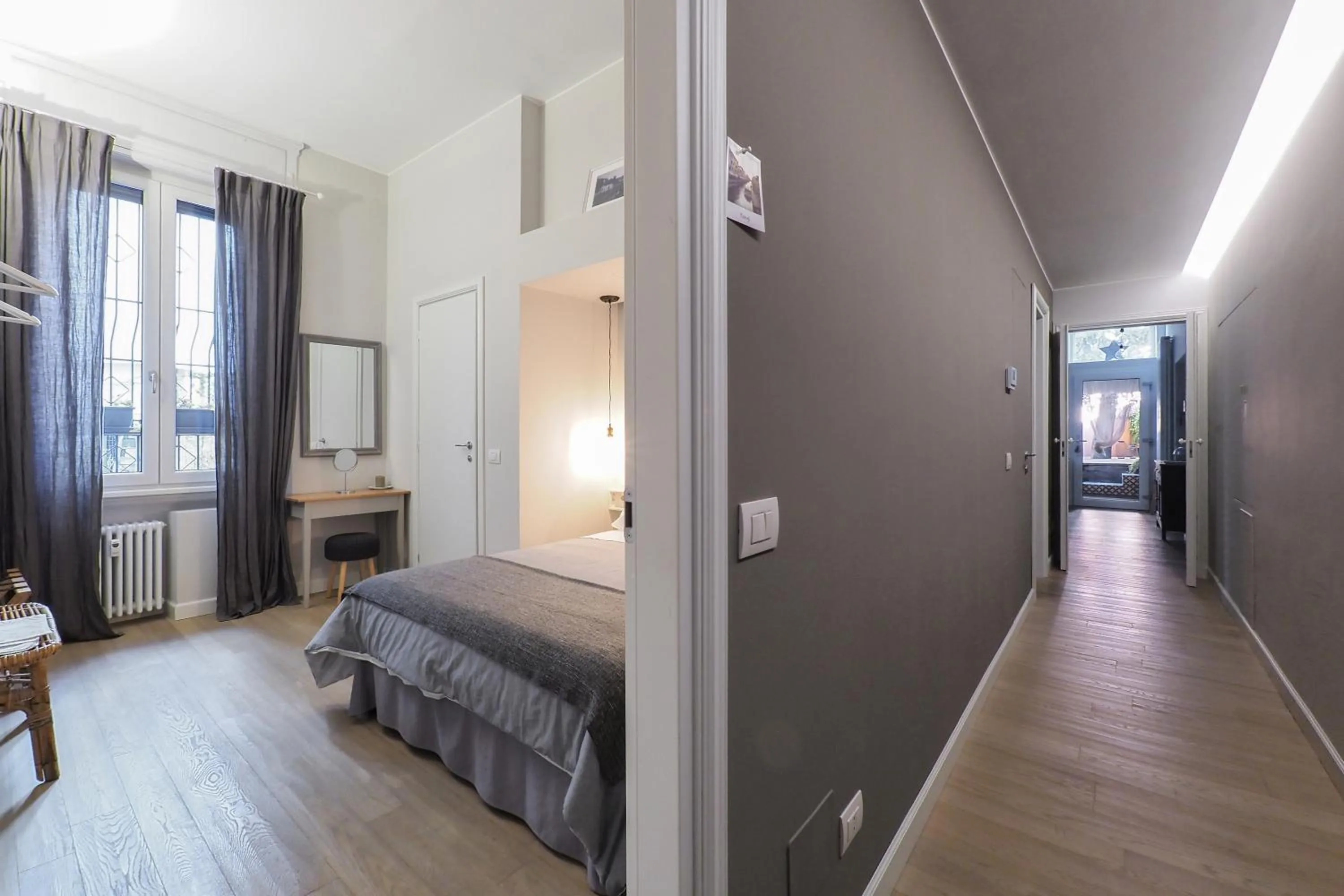 Photo of the whole room, Bed in Tiaré Home Milano