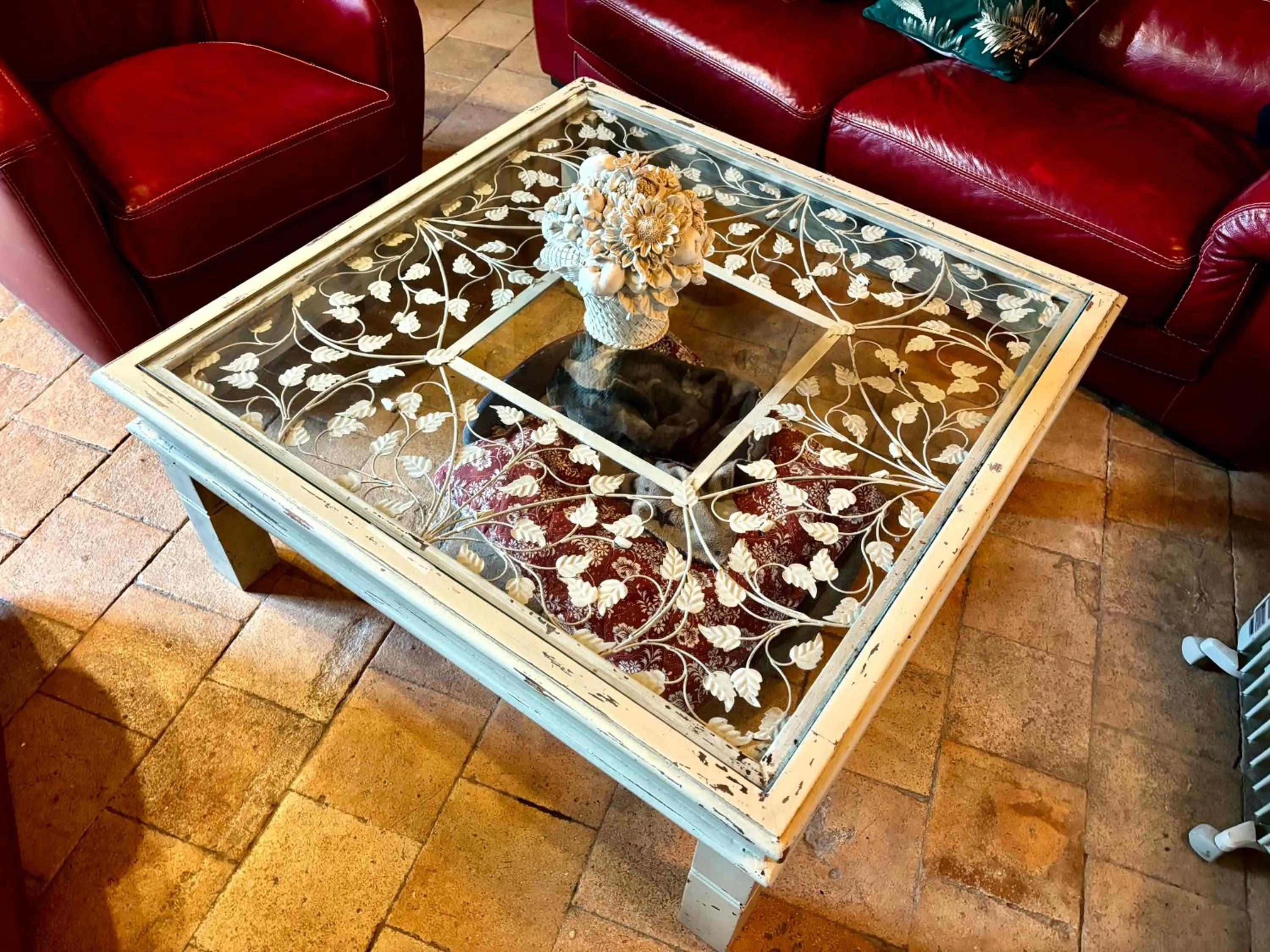 Aux Caprices des Dieux