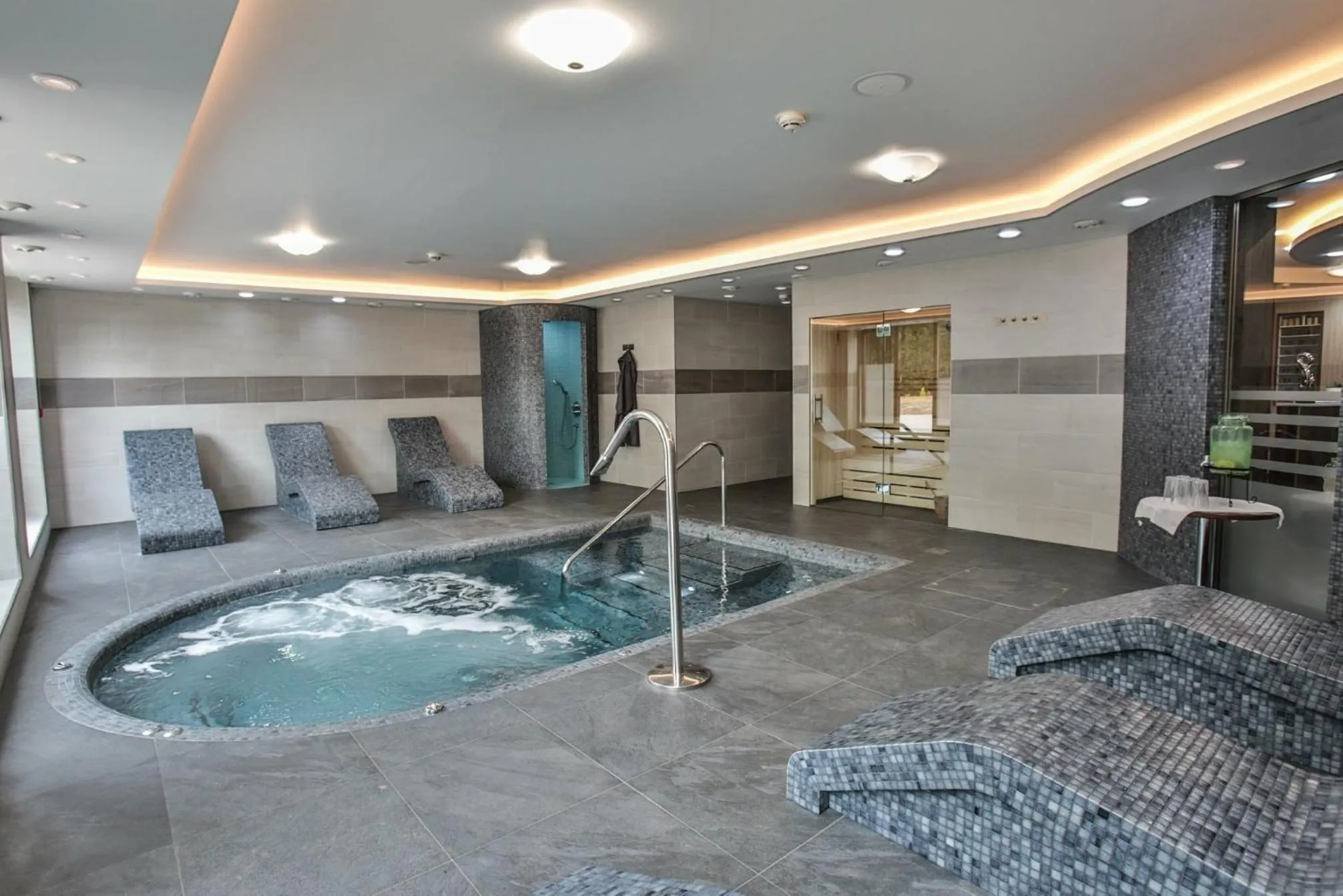 Hot Tub in Frensham Pond Country House Hotel & Spa