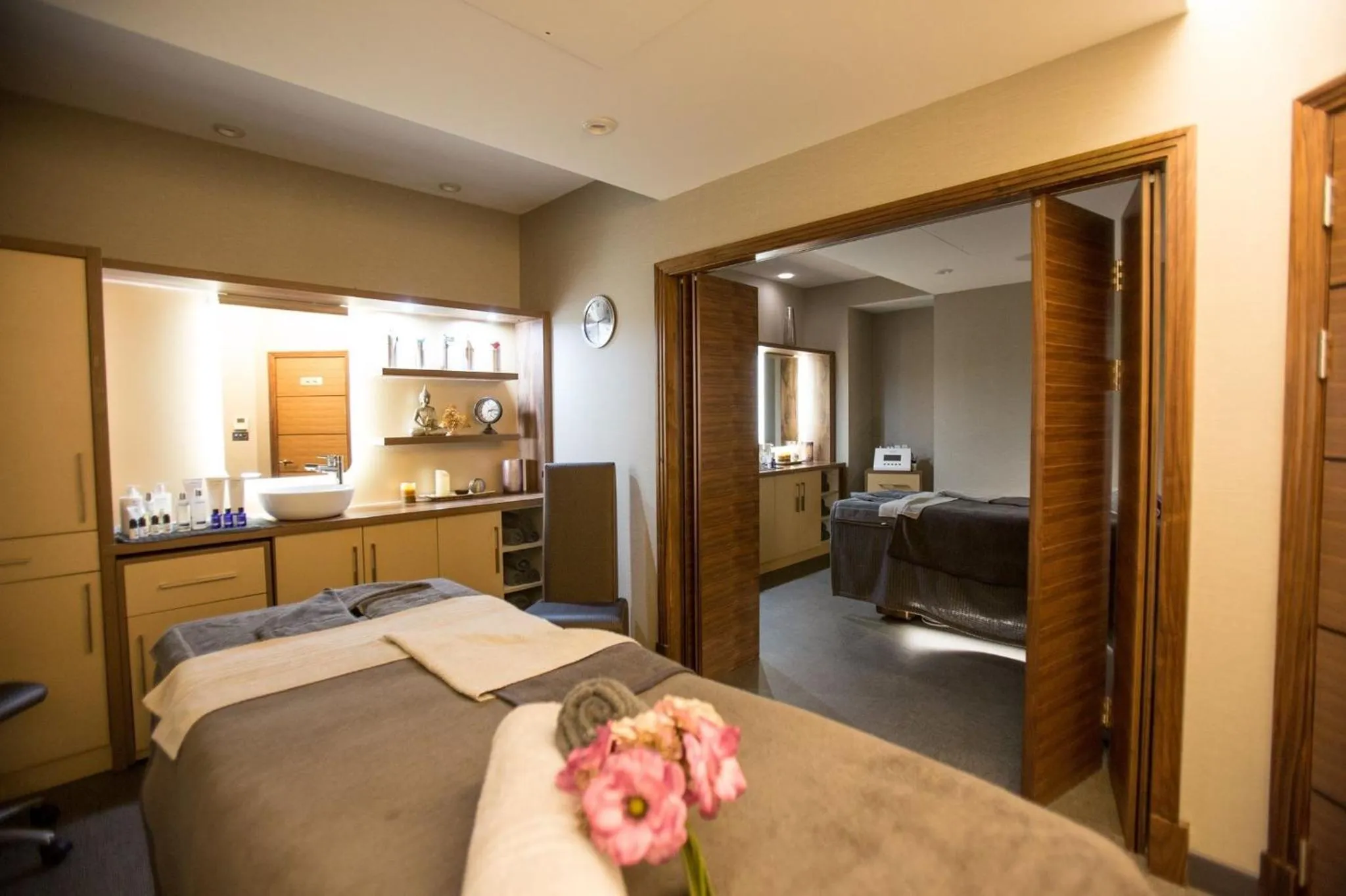 Massage, Bed in Frensham Pond Country House Hotel & Spa