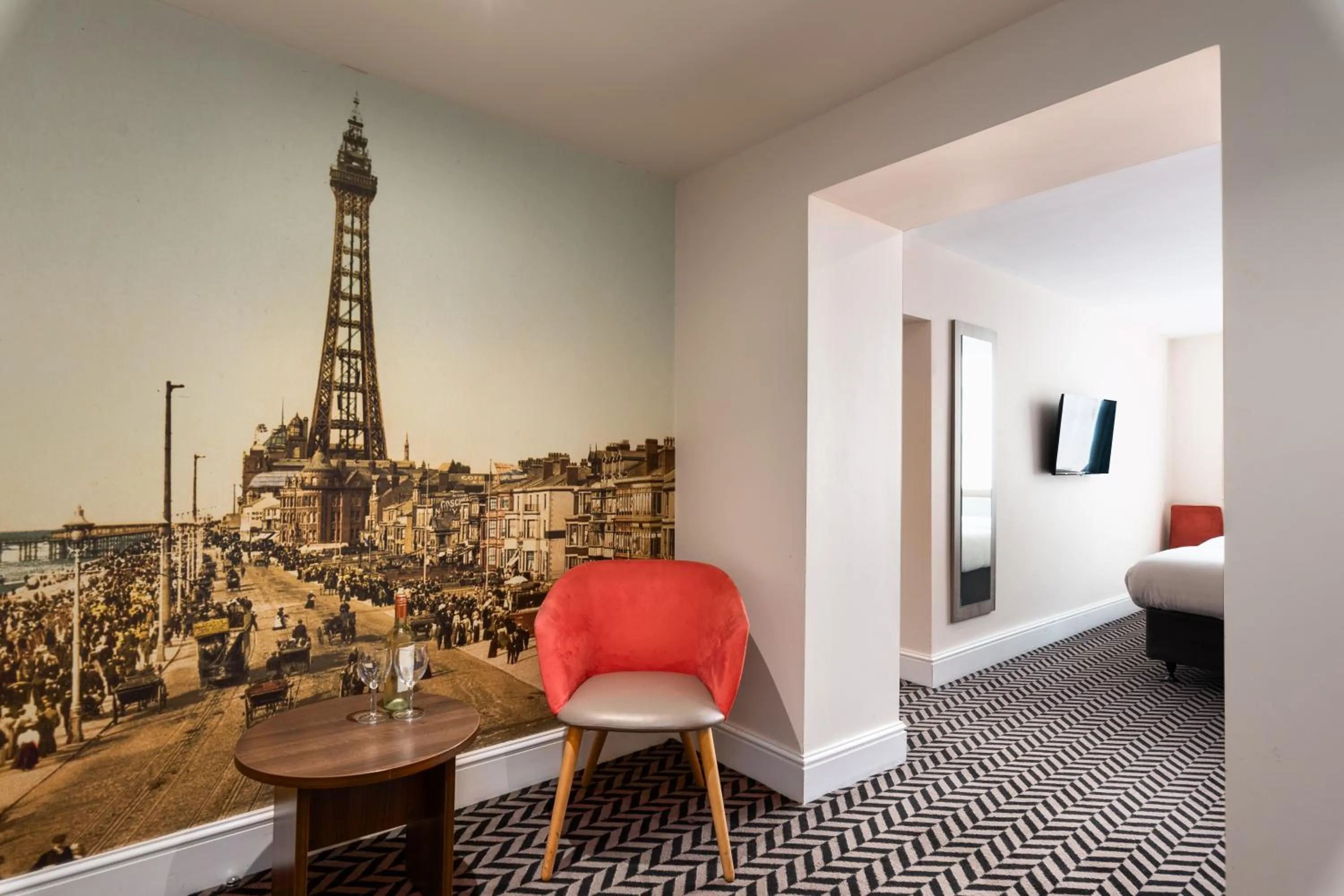 Photo of the whole room in Best Western Carlton Hotel