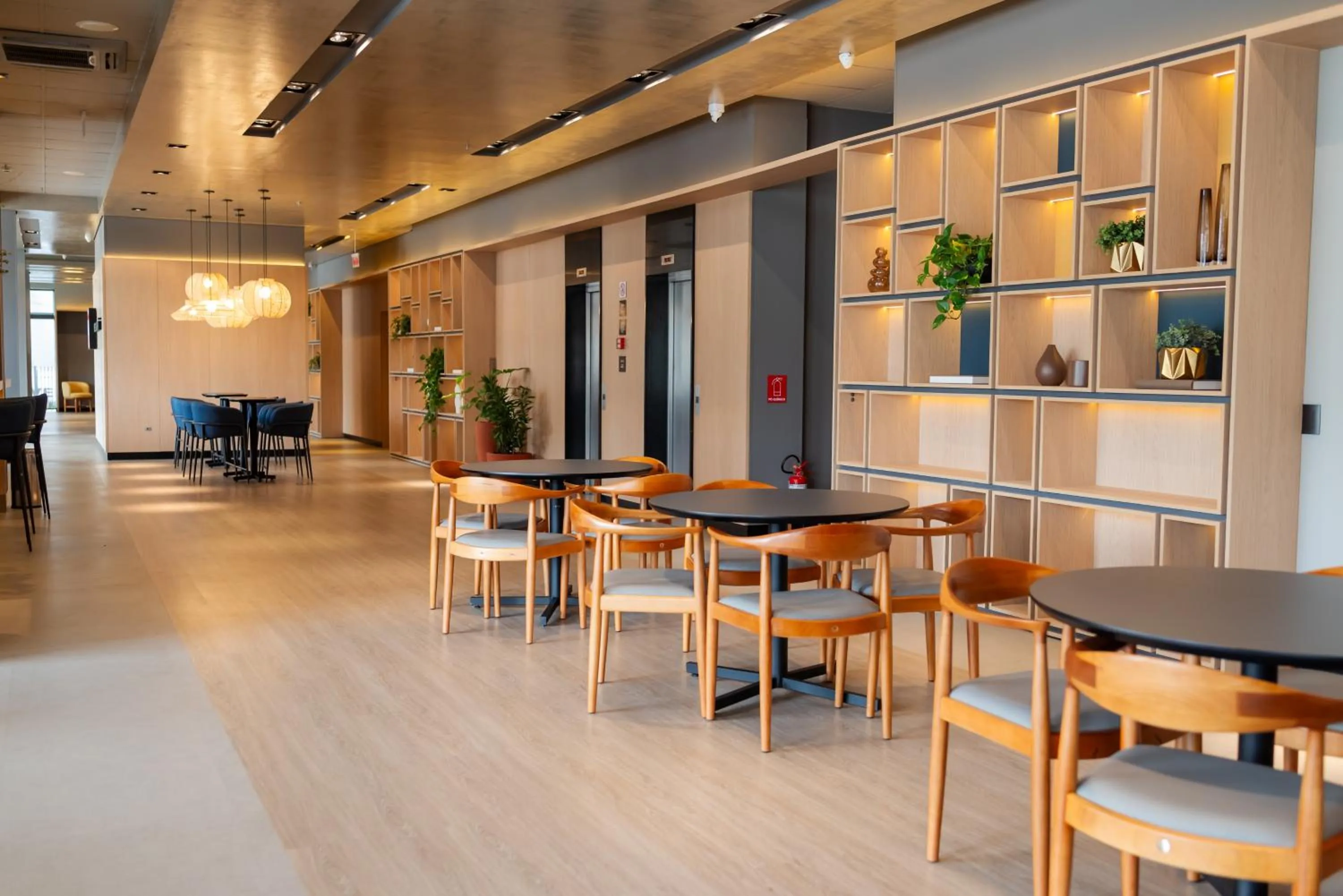 Restaurant/places to eat in ibis Navegantes Itajai