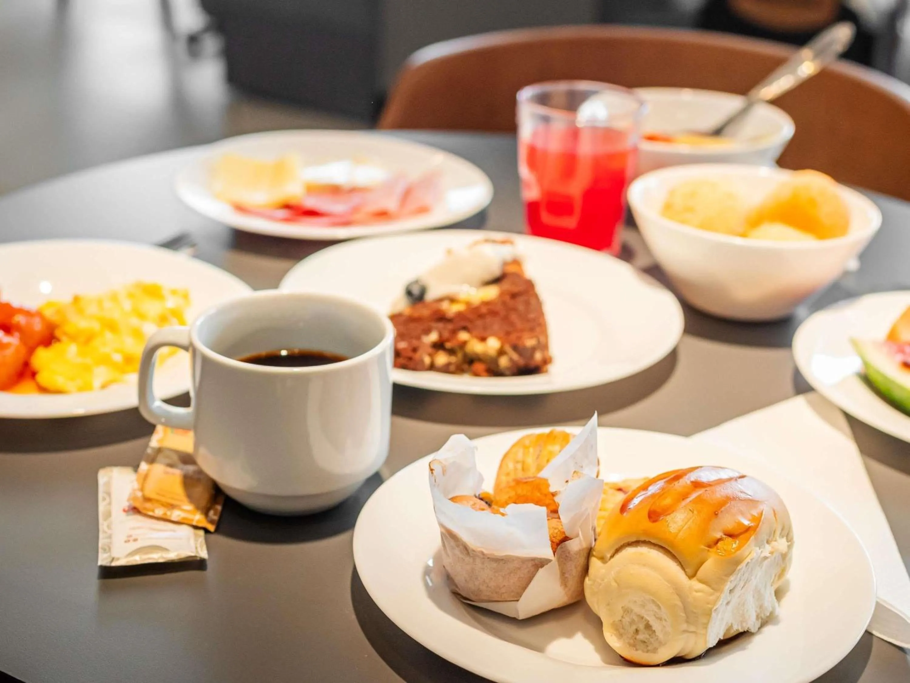 Breakfast in ibis Navegantes Itajai