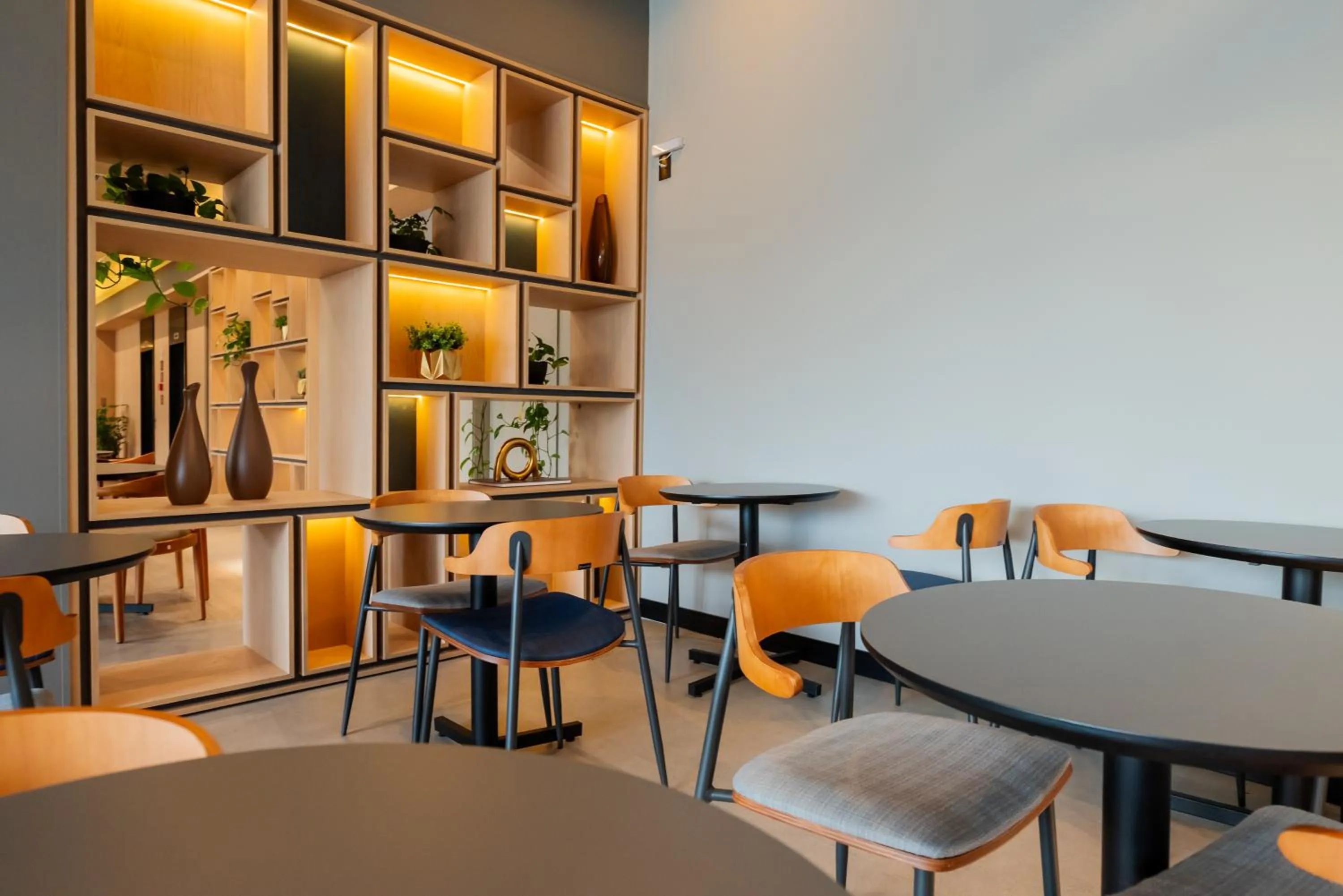 Restaurant/places to eat in ibis Navegantes Itajai