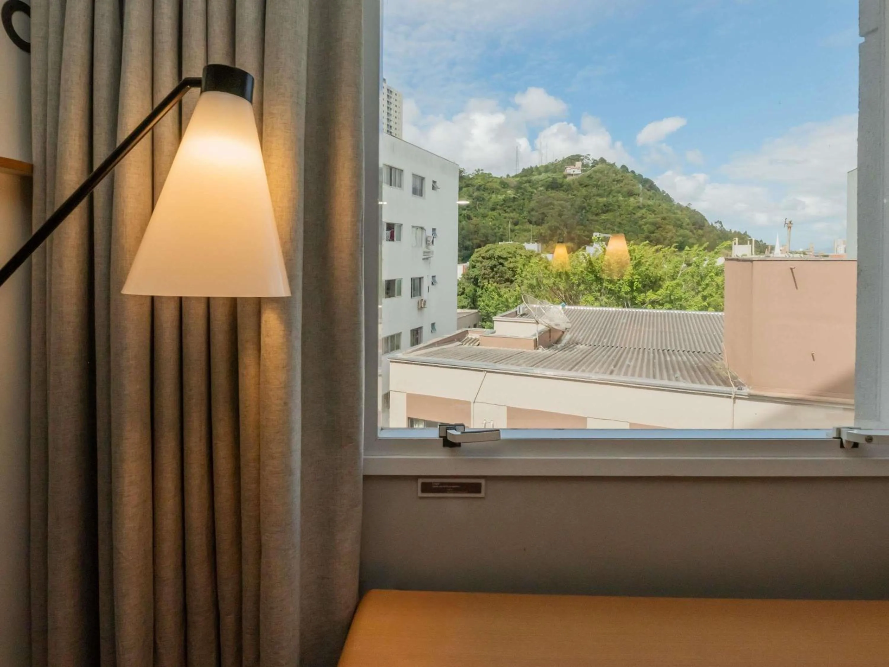 Bedroom in ibis Navegantes Itajai