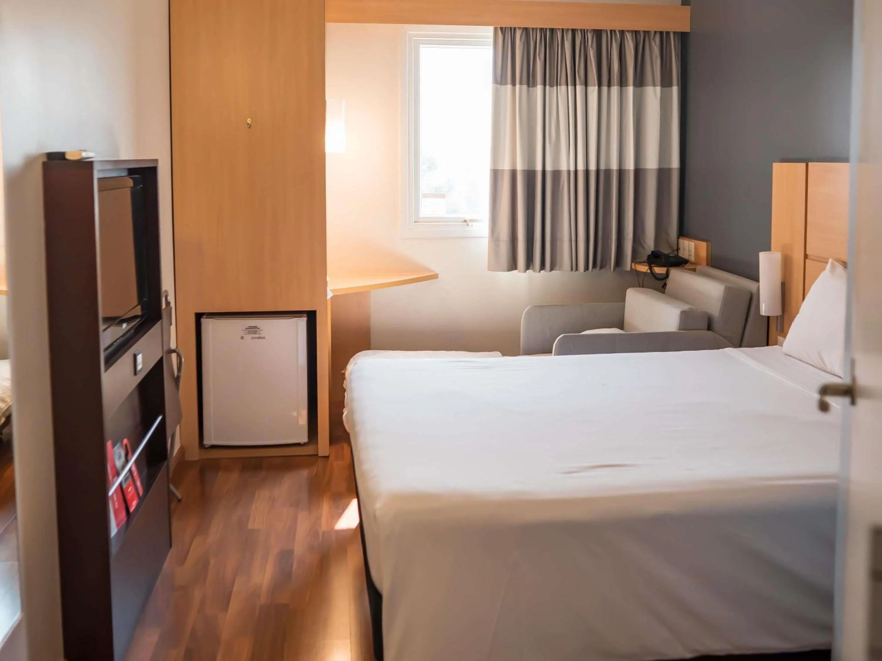 Bedroom, Bed in ibis Itu Plaza Shopping