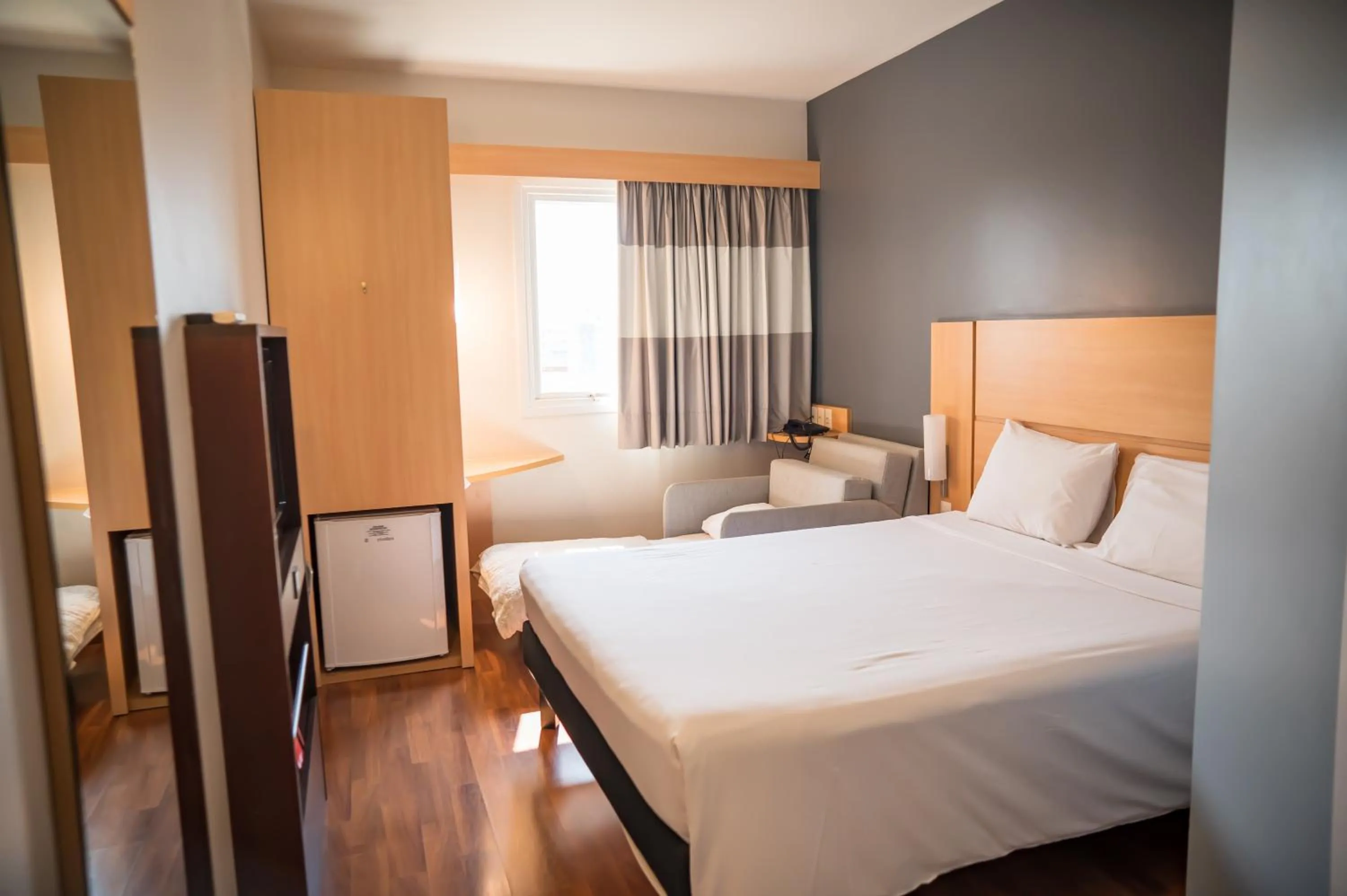 Property building, Bed in ibis Itu Plaza Shopping