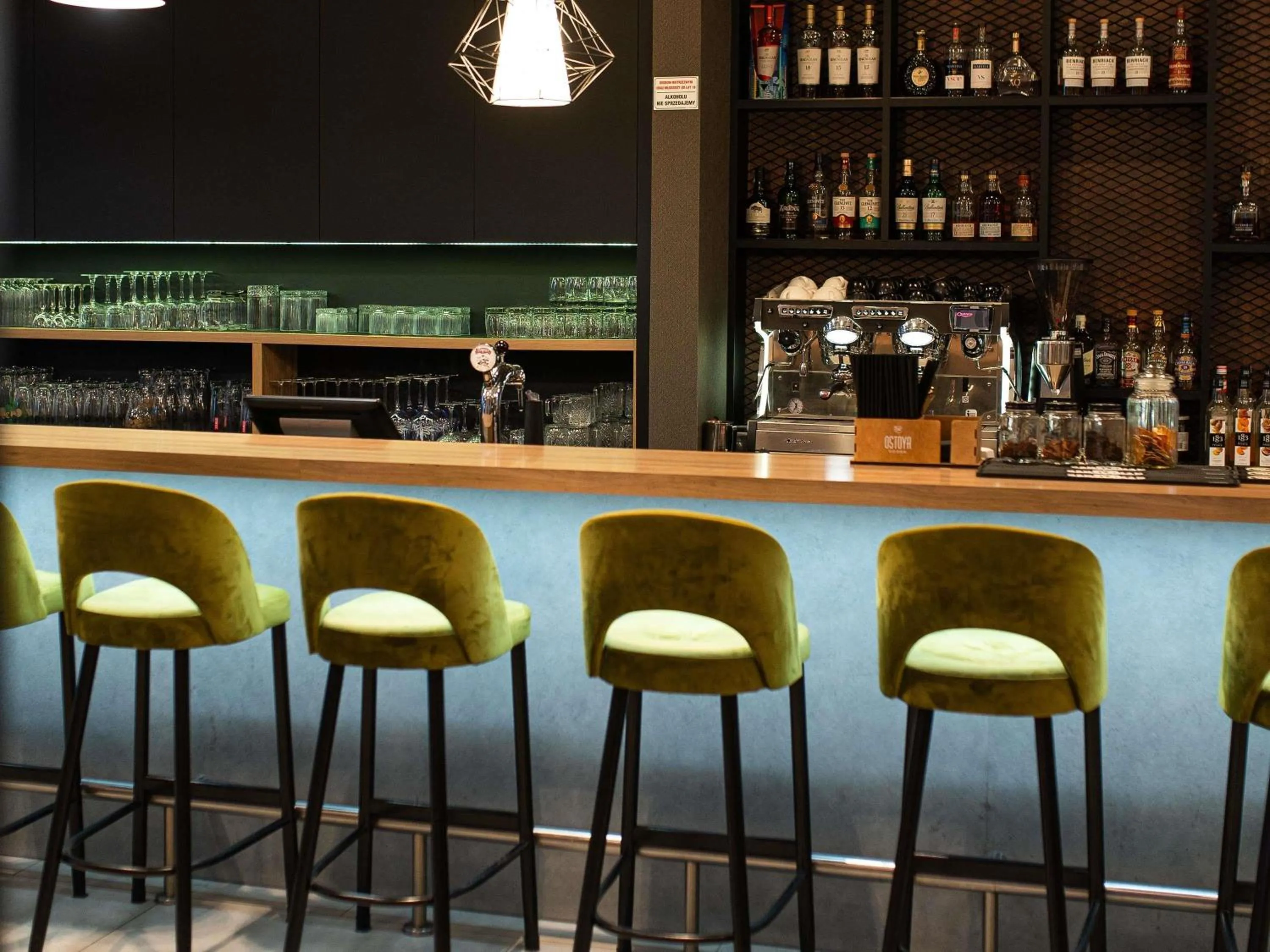 Lounge or bar in ibis styles Grudziadz