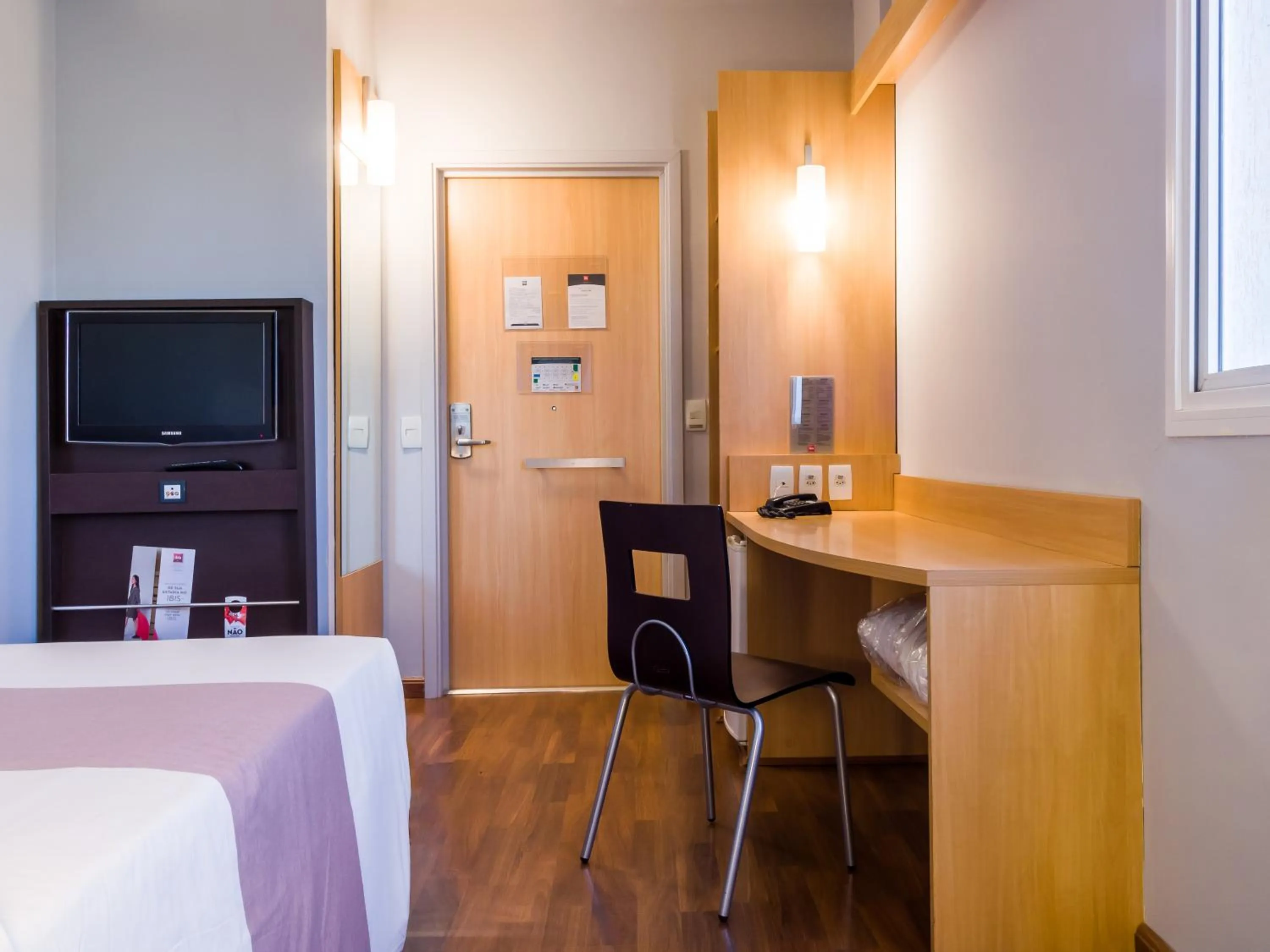 Bed in ibis Jaboticabal