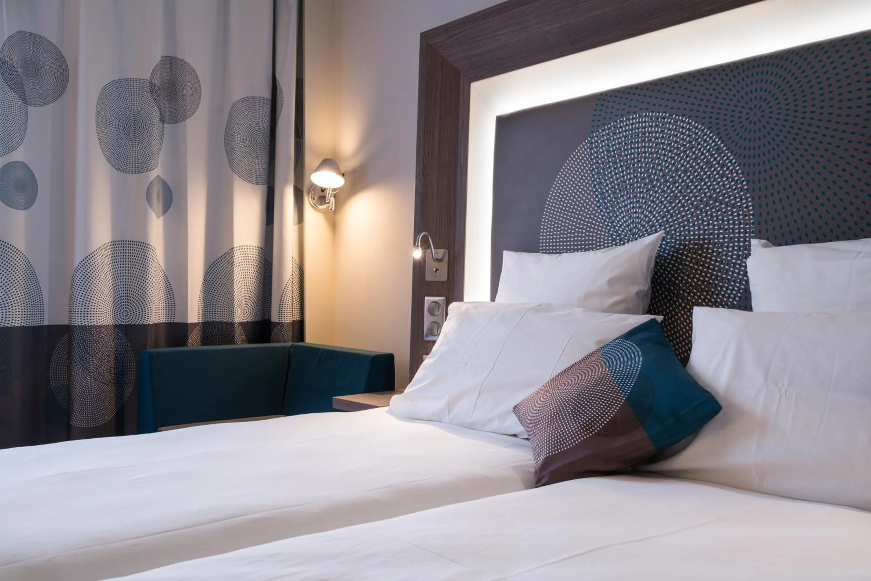 Bed in Novotel Setif