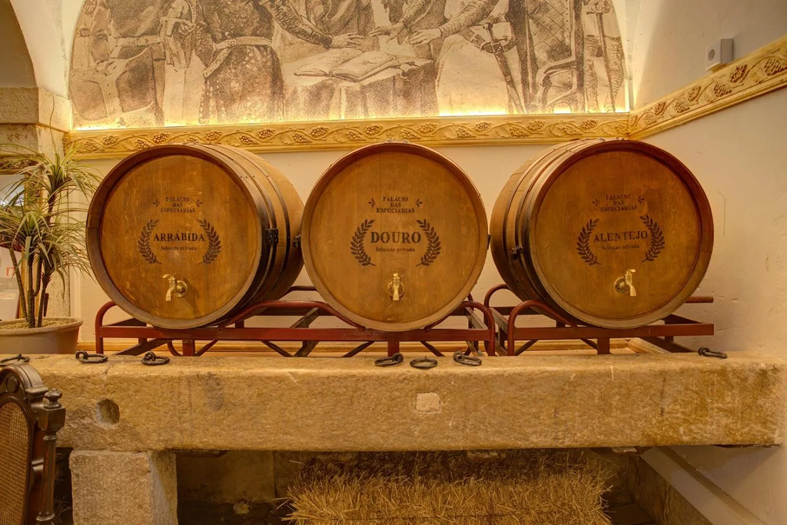 Alcoholic drinks in Palácio das Especiarias