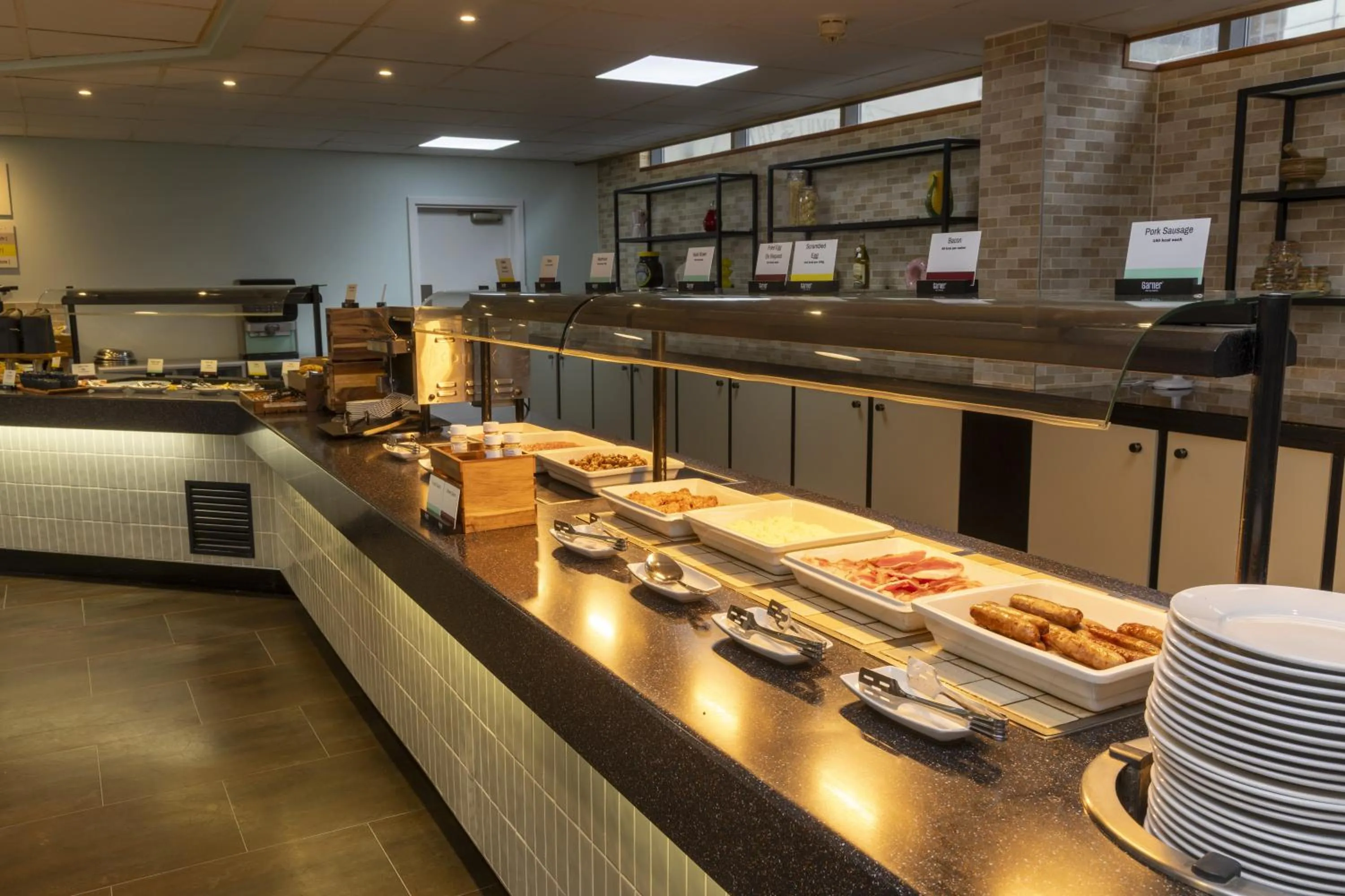 Breakfast in Garner Hotel Nottingham City Centre by IHG